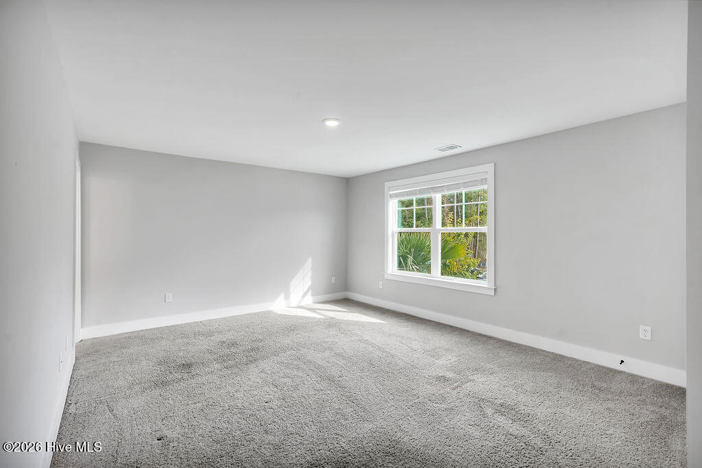 1171 N Caswell Avenue Property Photo 21