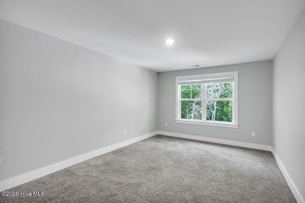 1171 N Caswell Avenue Property Photo 24