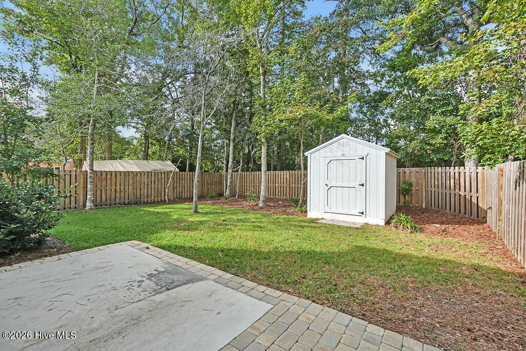 1171 N Caswell Avenue Property Photo 31