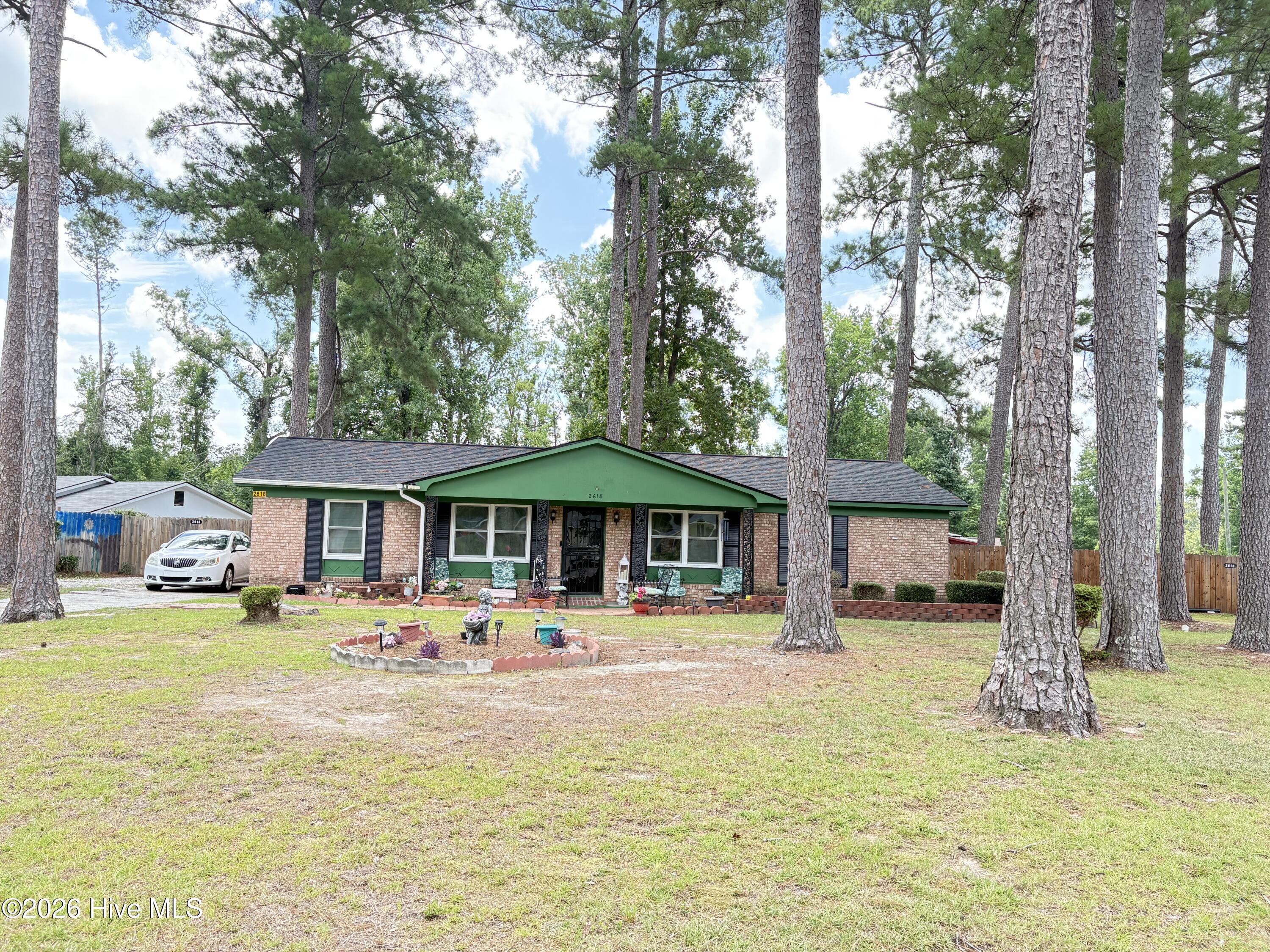 2618 Drayton Court Property Photo 1
