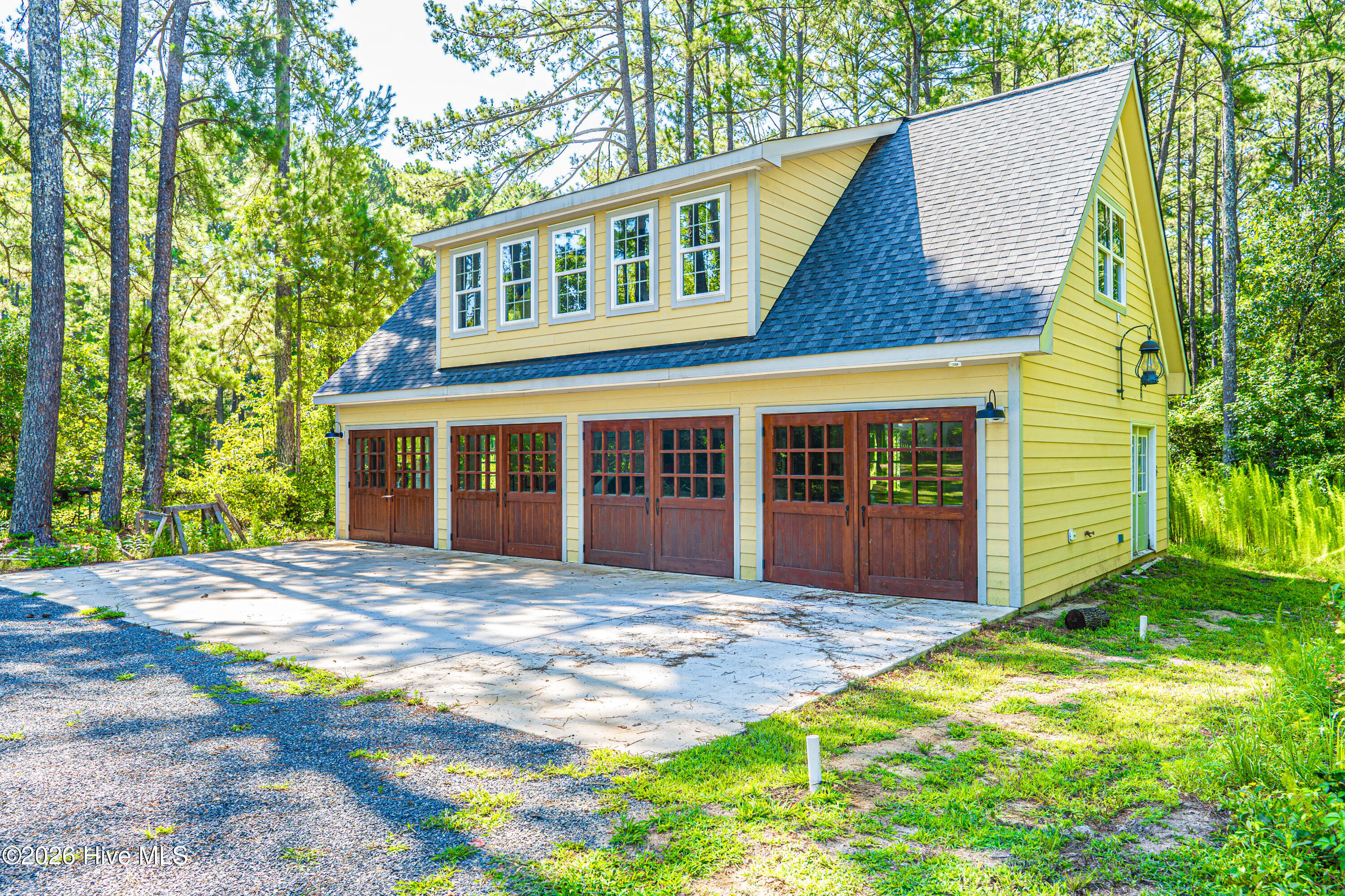 445 Brinkley Road Property Photo 1