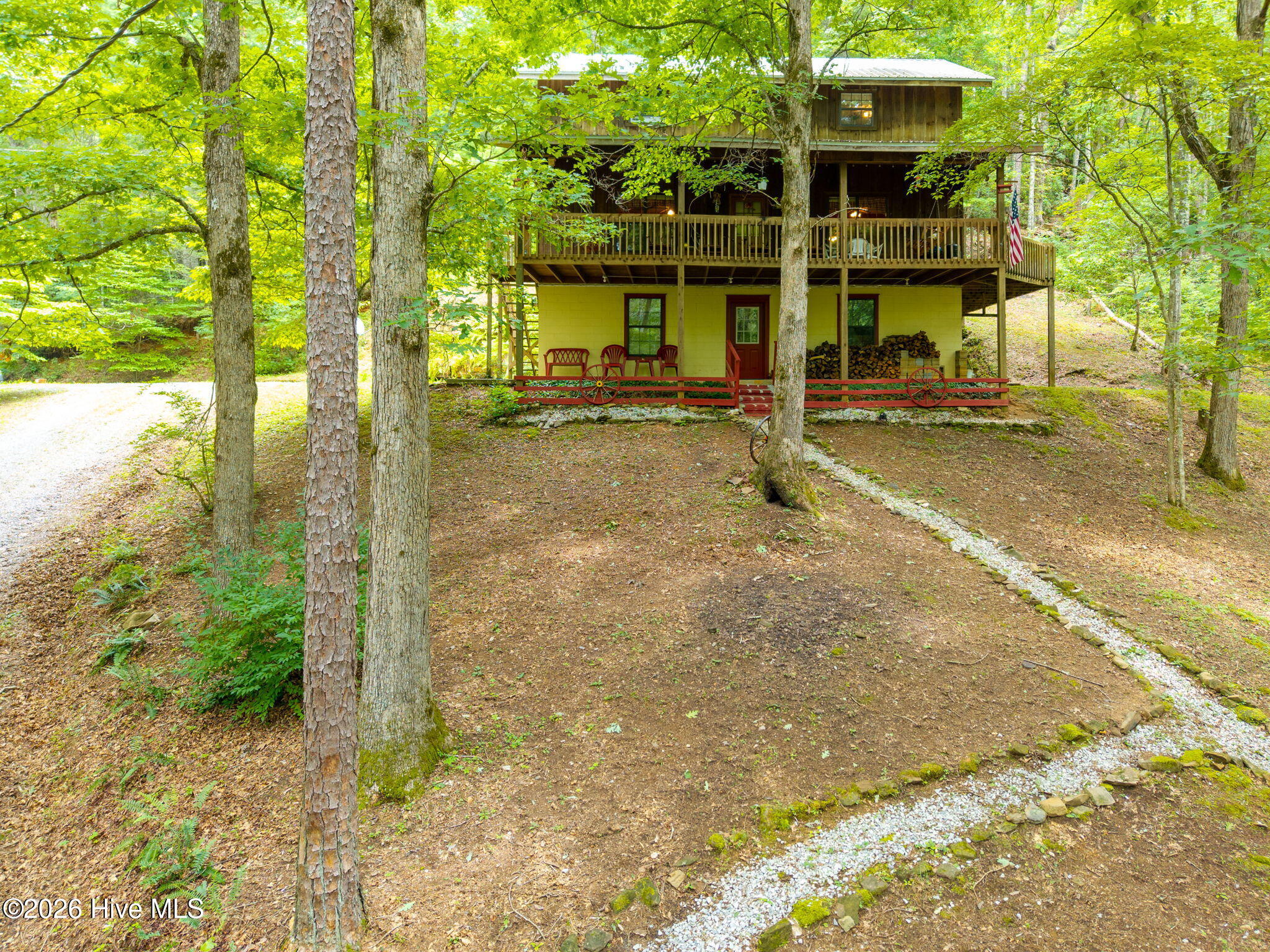 910 Laurel Branch Road Property Photo 8