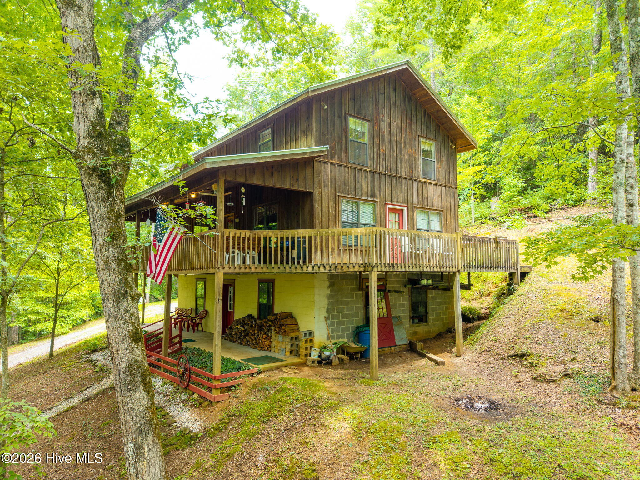910 Laurel Branch Road Property Photo 9