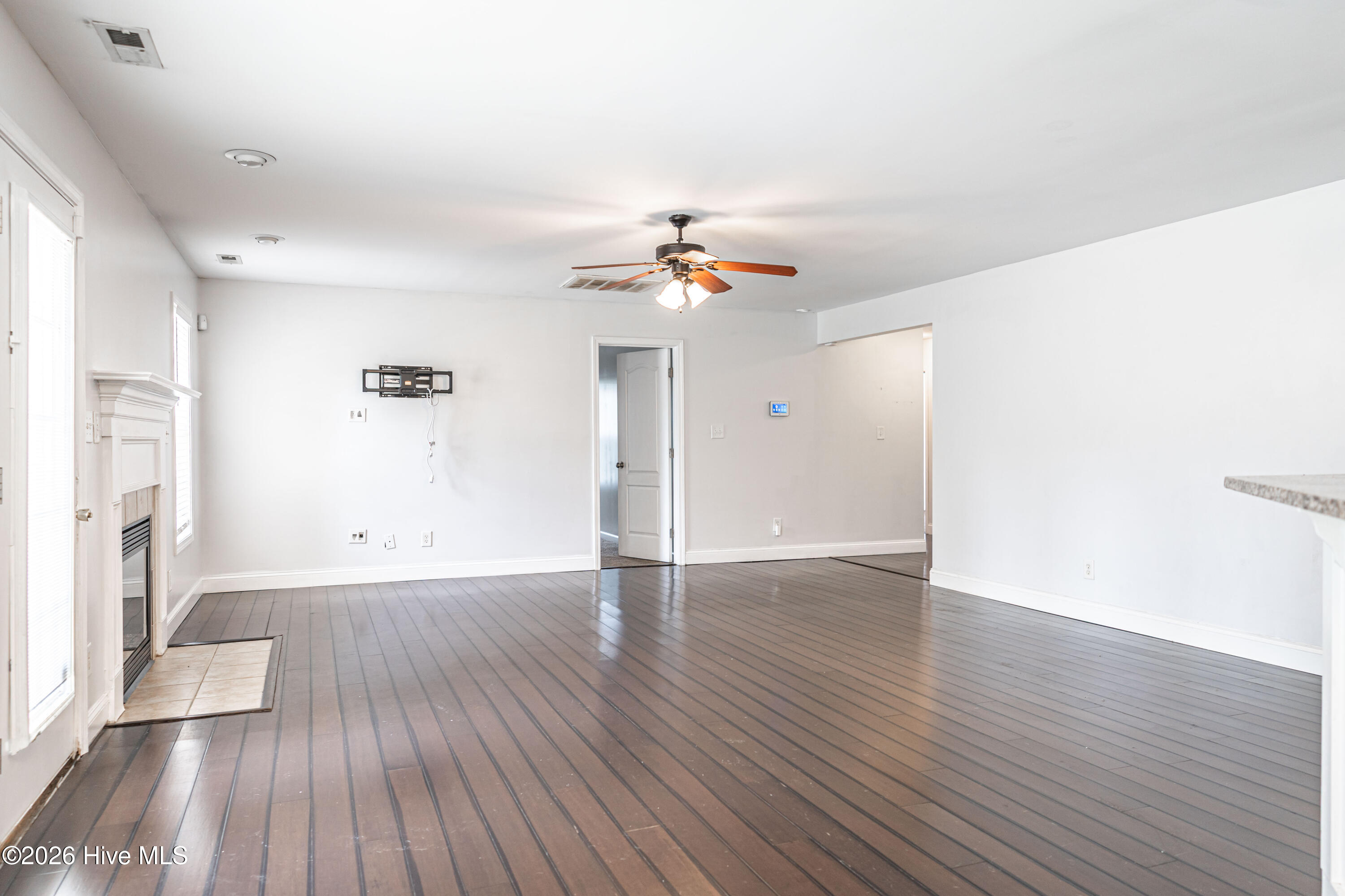 112 Holly Oak Circle Property Photo 6