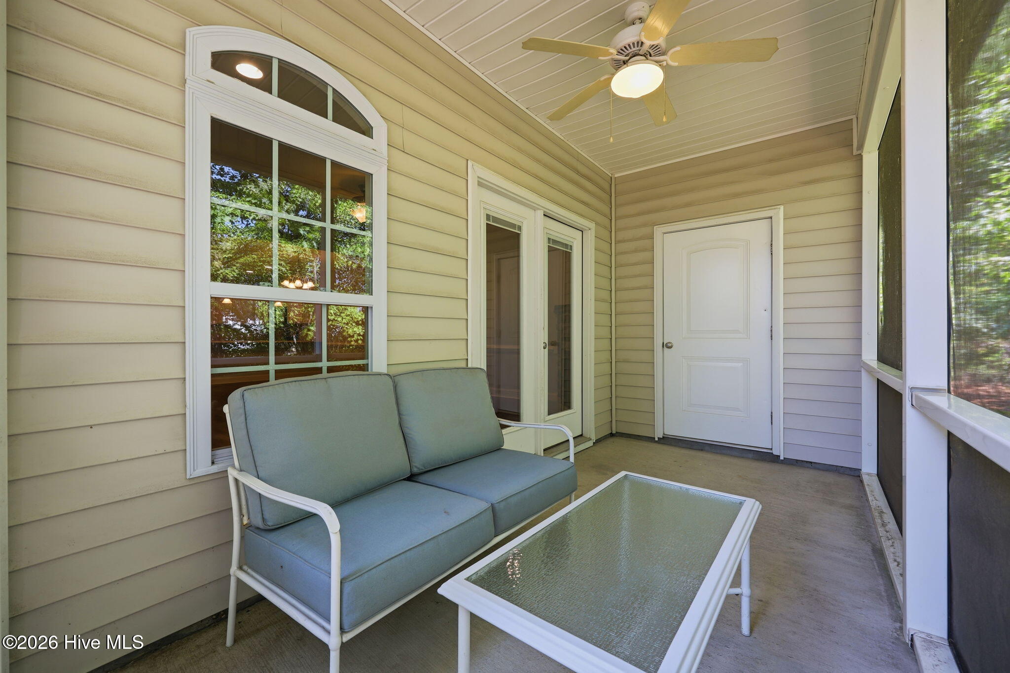 1676 Cambria Drive B Property Photo 43