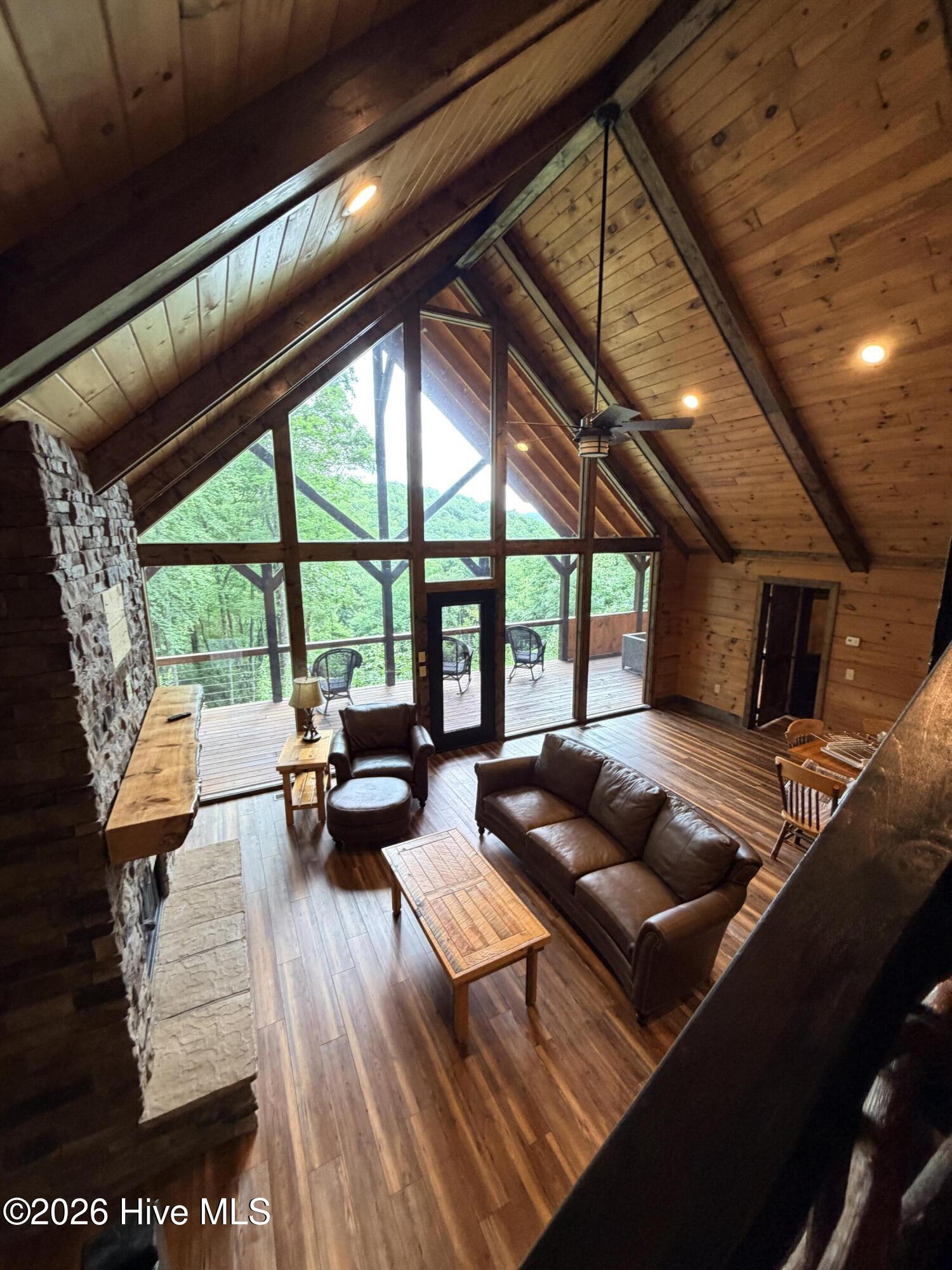 371 Black Bear Trail Property Photo 14