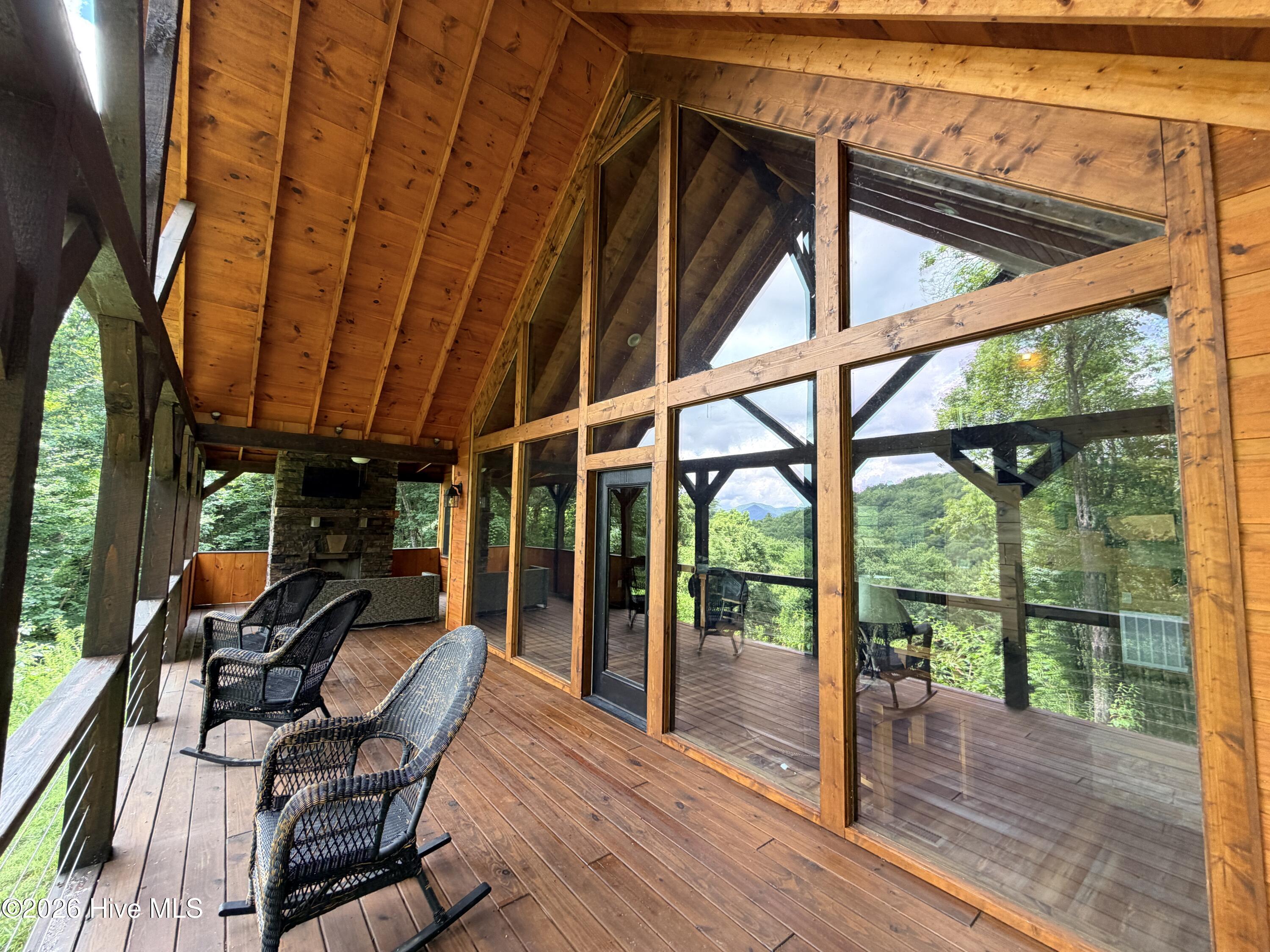 371 Black Bear Trail Property Photo 31