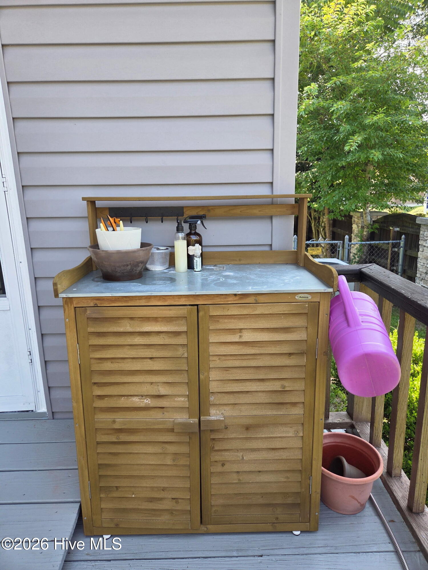 612 River Road Property Photo 12