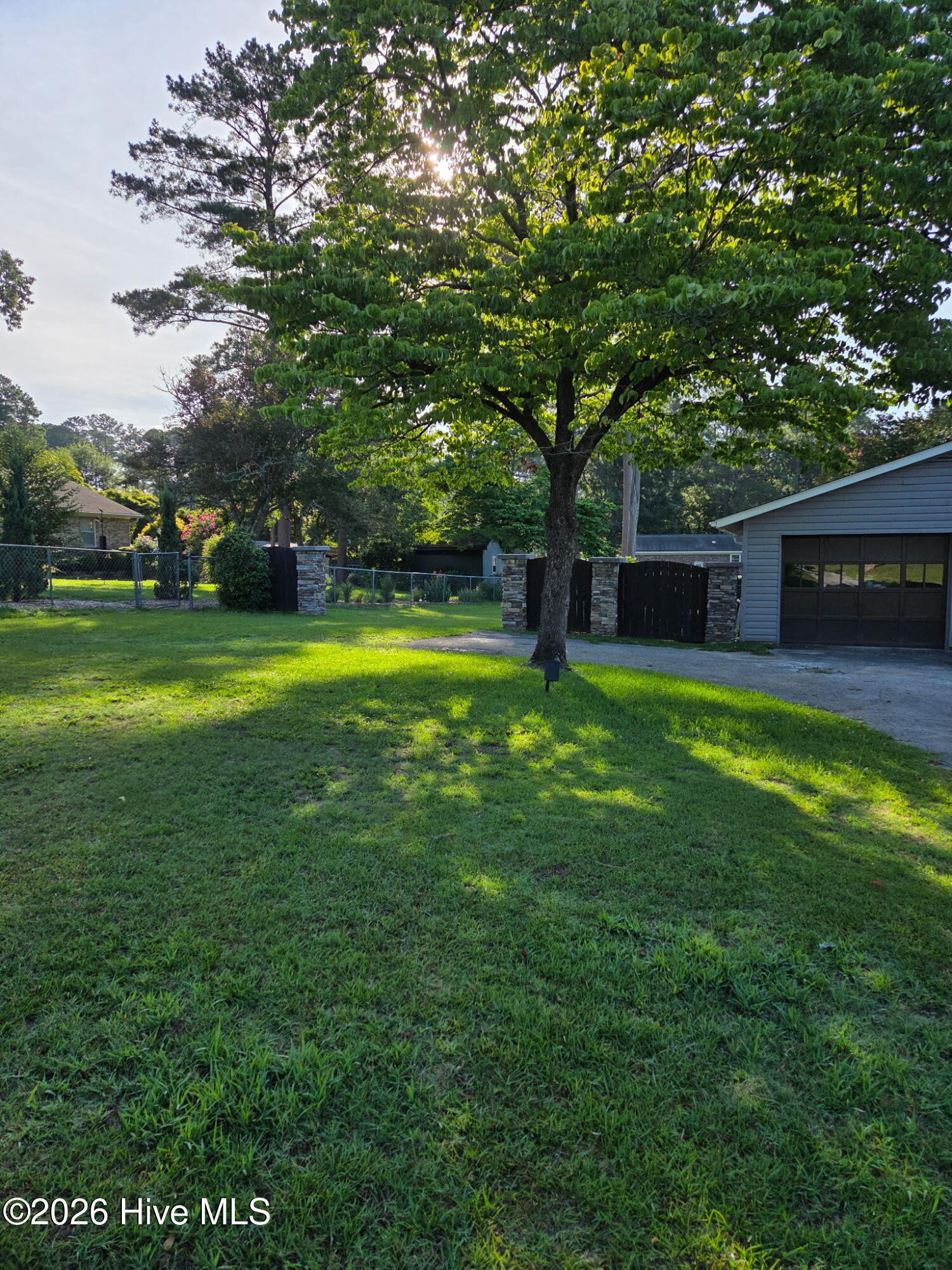 612 River Road Property Photo 17