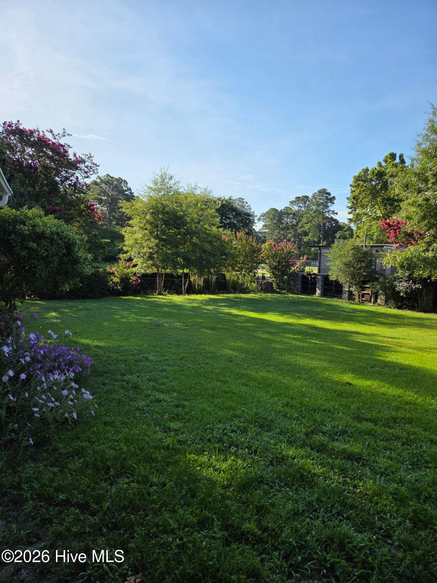 612 River Road Property Photo 18