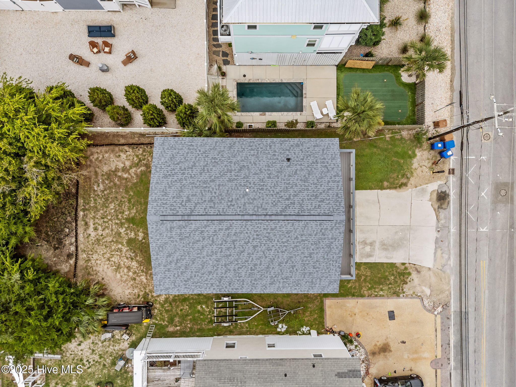 1504 Canal Drive Property Photo 6