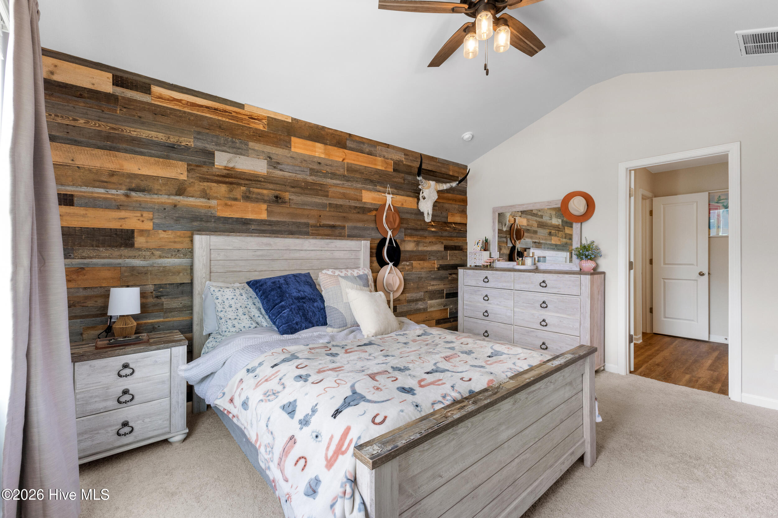 6709 White Shark Way Property Photo 16