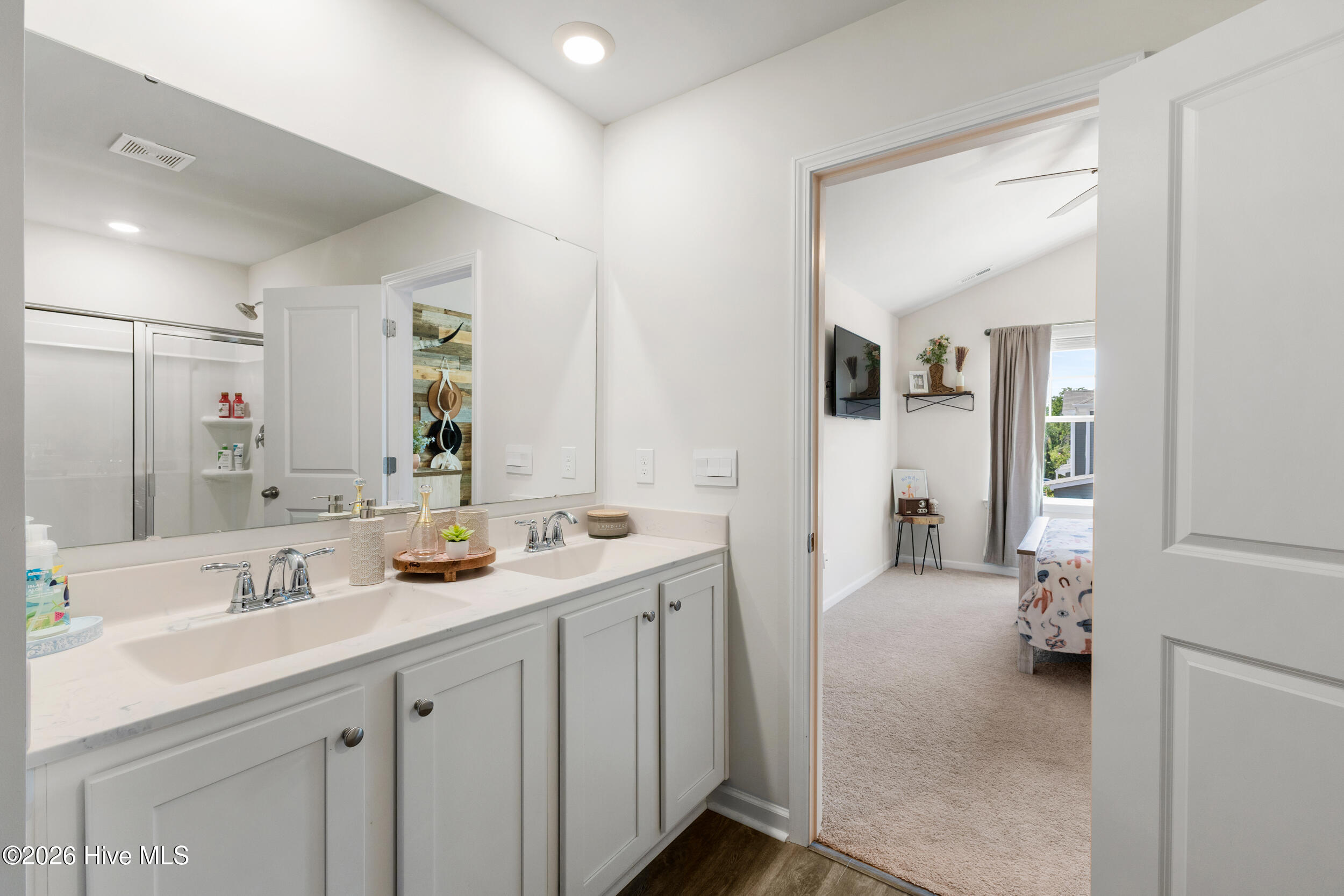 6709 White Shark Way Property Photo 19