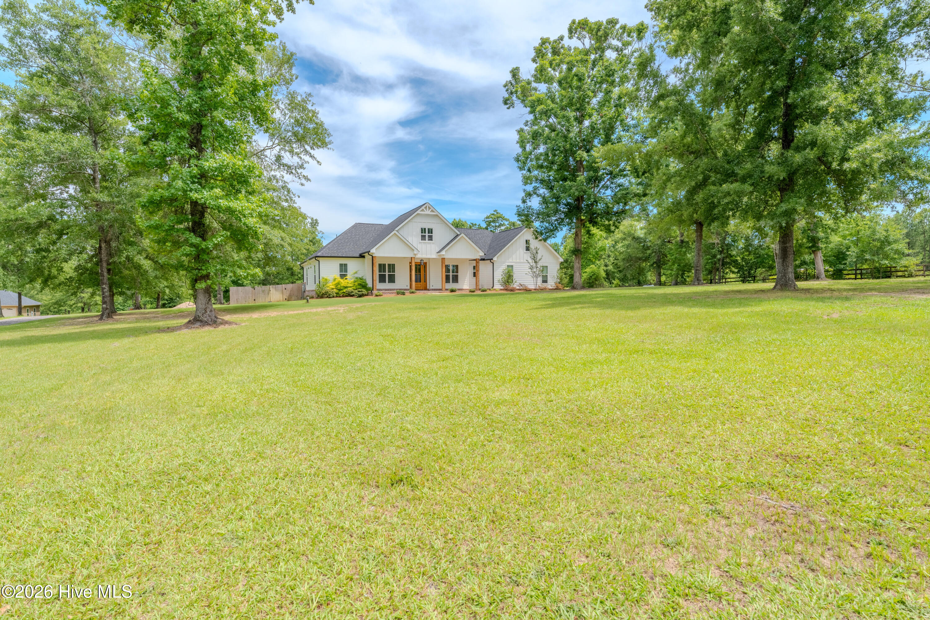 3343 Tom Bartles Road Property Photo 1