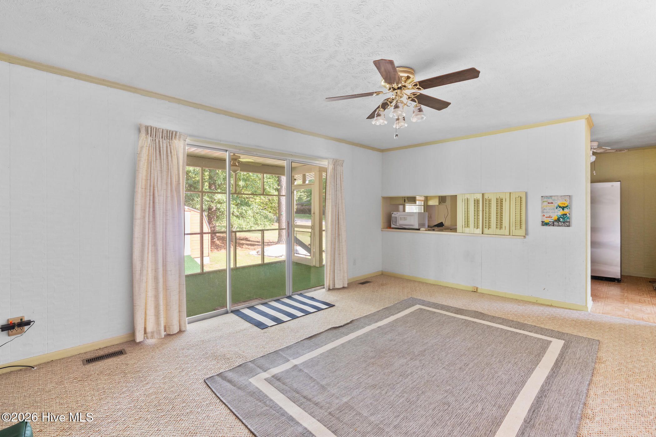 638 Richmond Road Property Photo 13