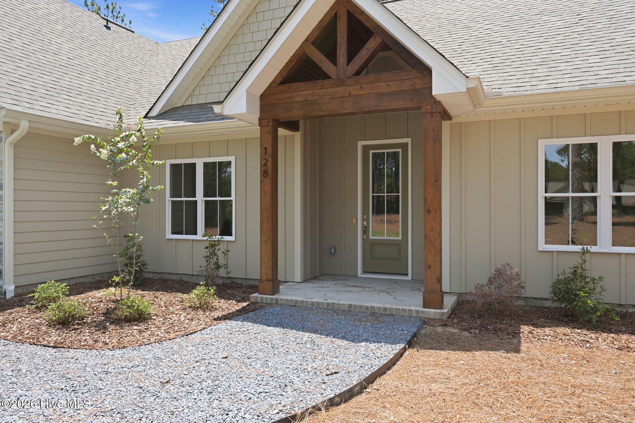 128 Banbridge Drive Property Photo 3
