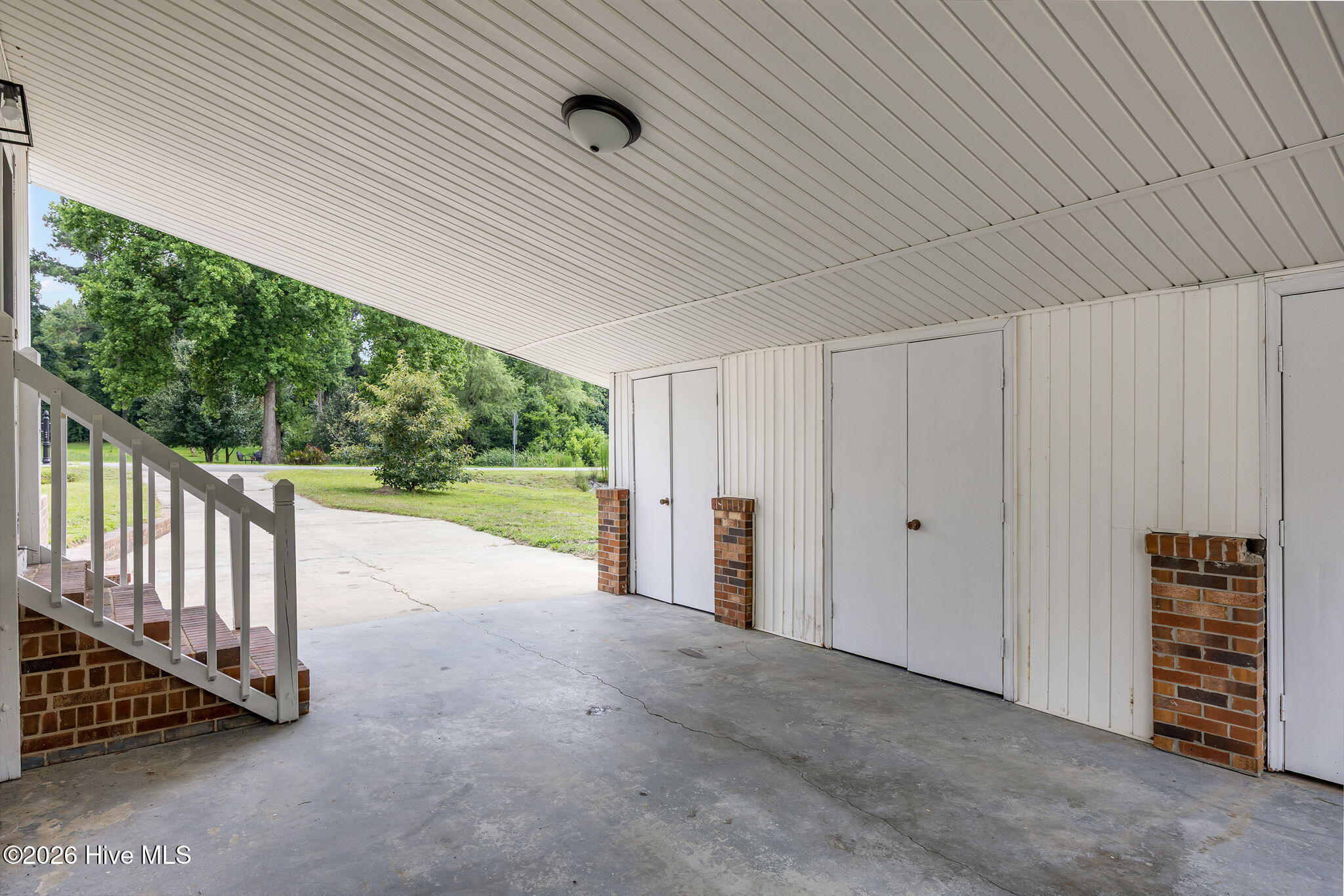 503 Rollingwood Drive Property Photo 4