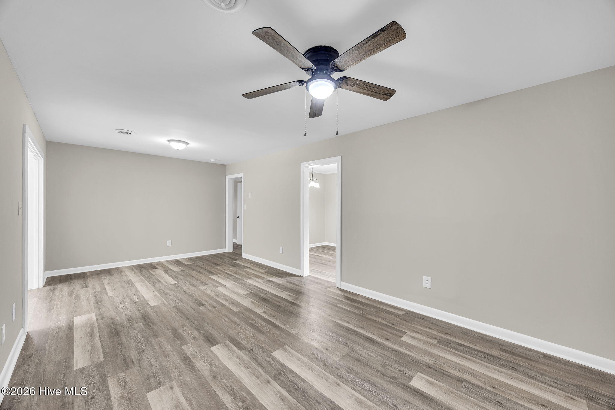 503 Rollingwood Drive Property Photo 6
