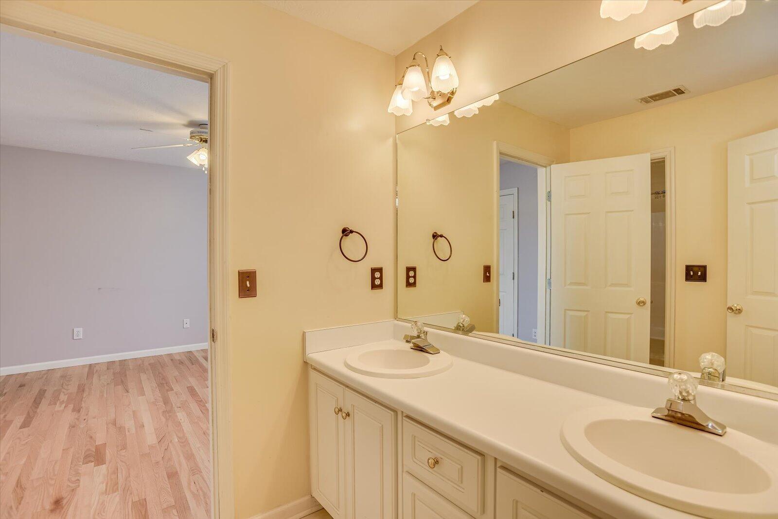4363 Wisteria Court Property Photo 31