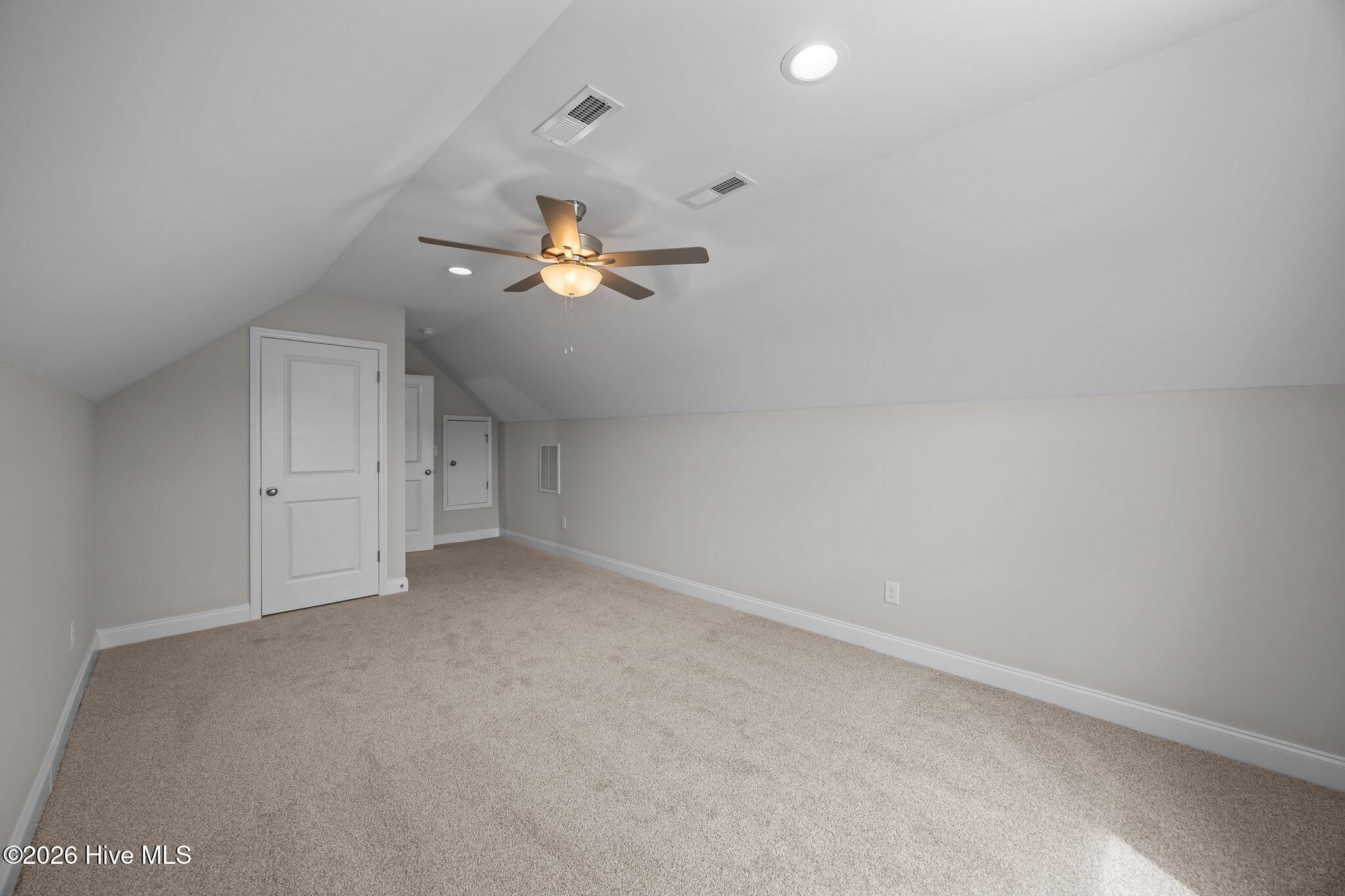 2337 Rhinestone Drive Property Photo 28