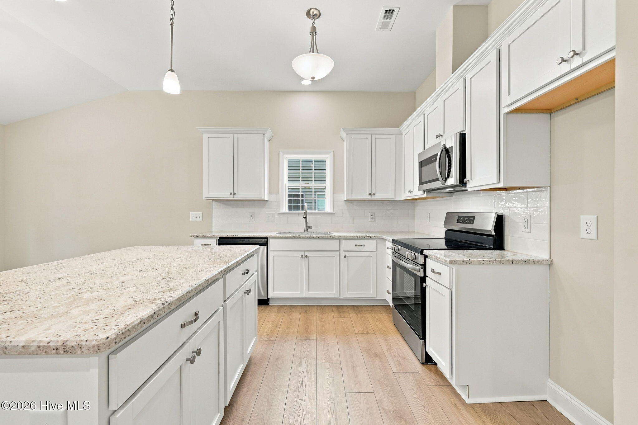 2337 Rhinestone Drive Property Photo 36