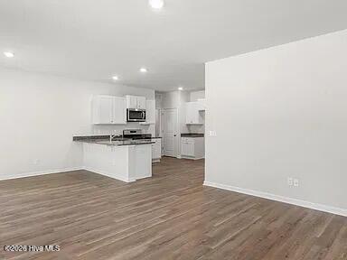 336 Windy Woods Way 29 Property Photo 5