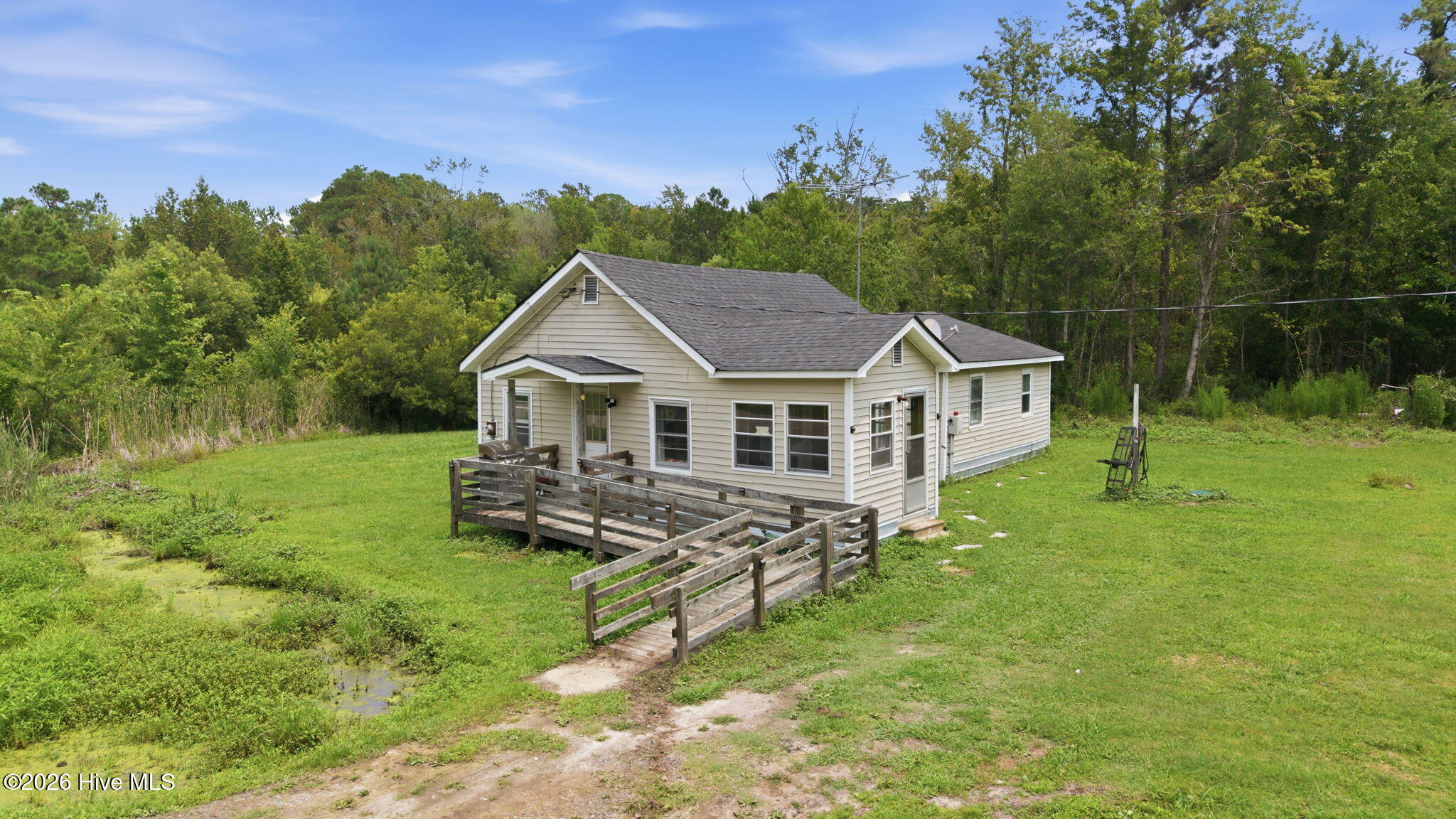 800 Goat Neck Road Property Photo 5