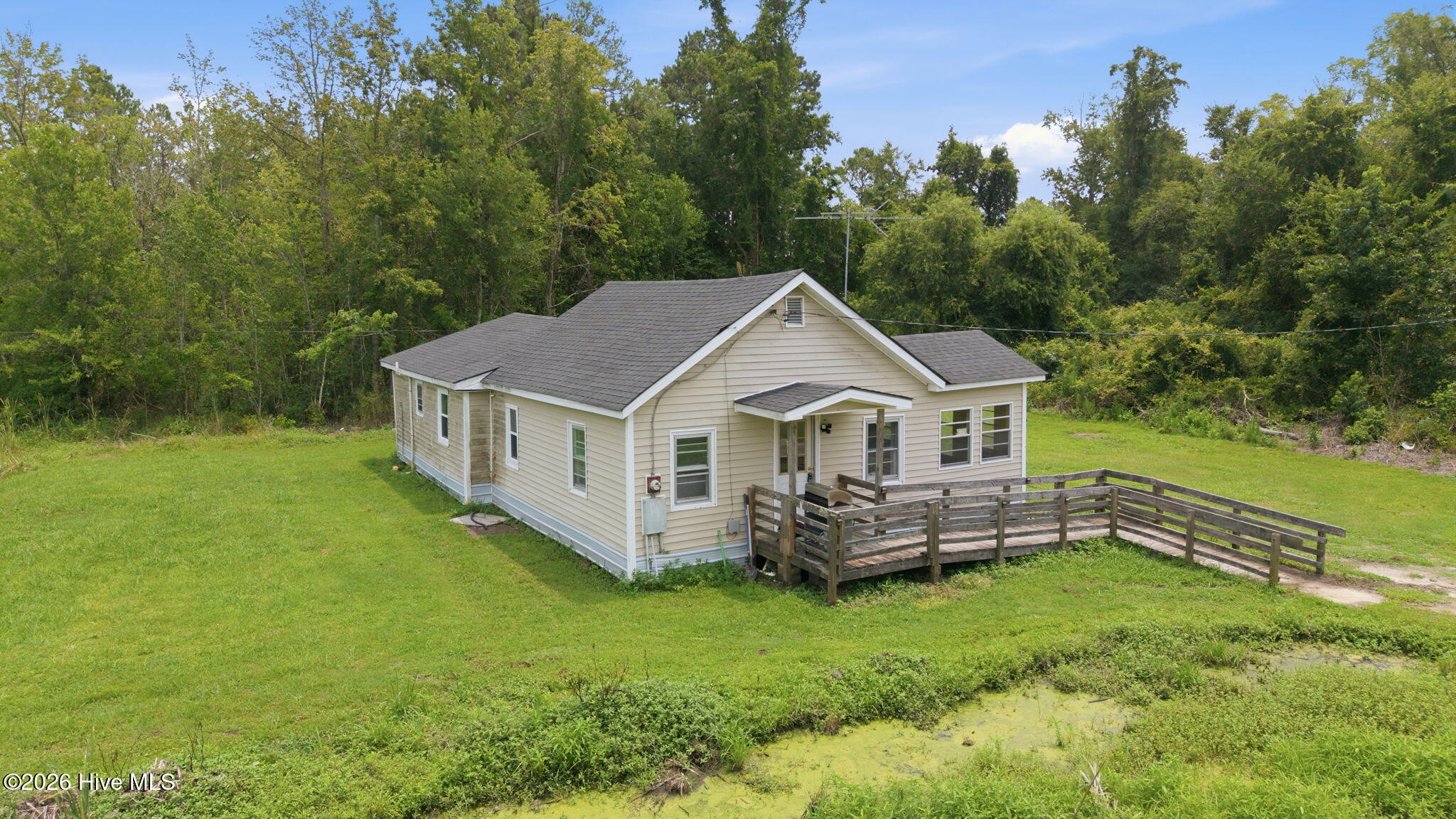 800 Goat Neck Road Property Photo 7