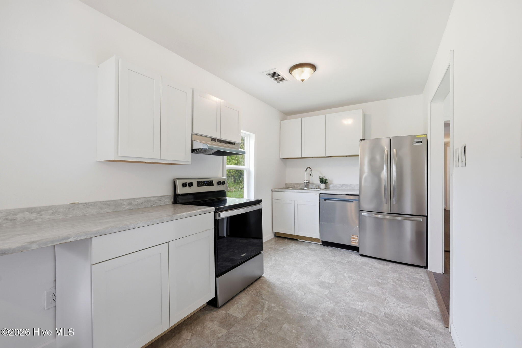 800 Goat Neck Road Property Photo 15