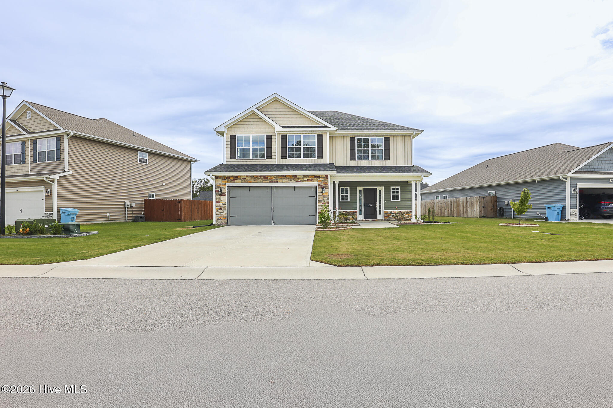761 Greenwich Place Property Photo 2