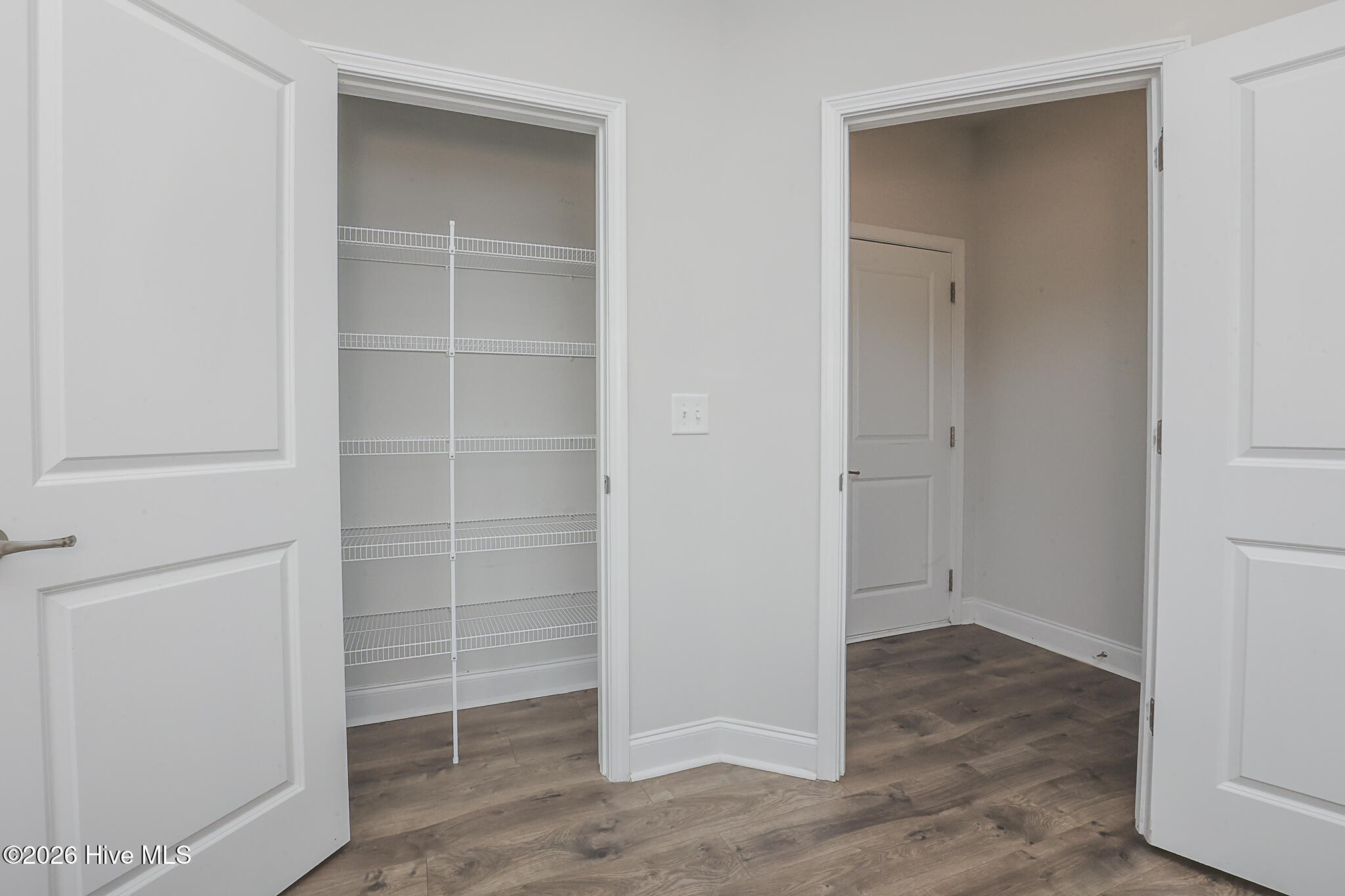 761 Greenwich Place Property Photo 10