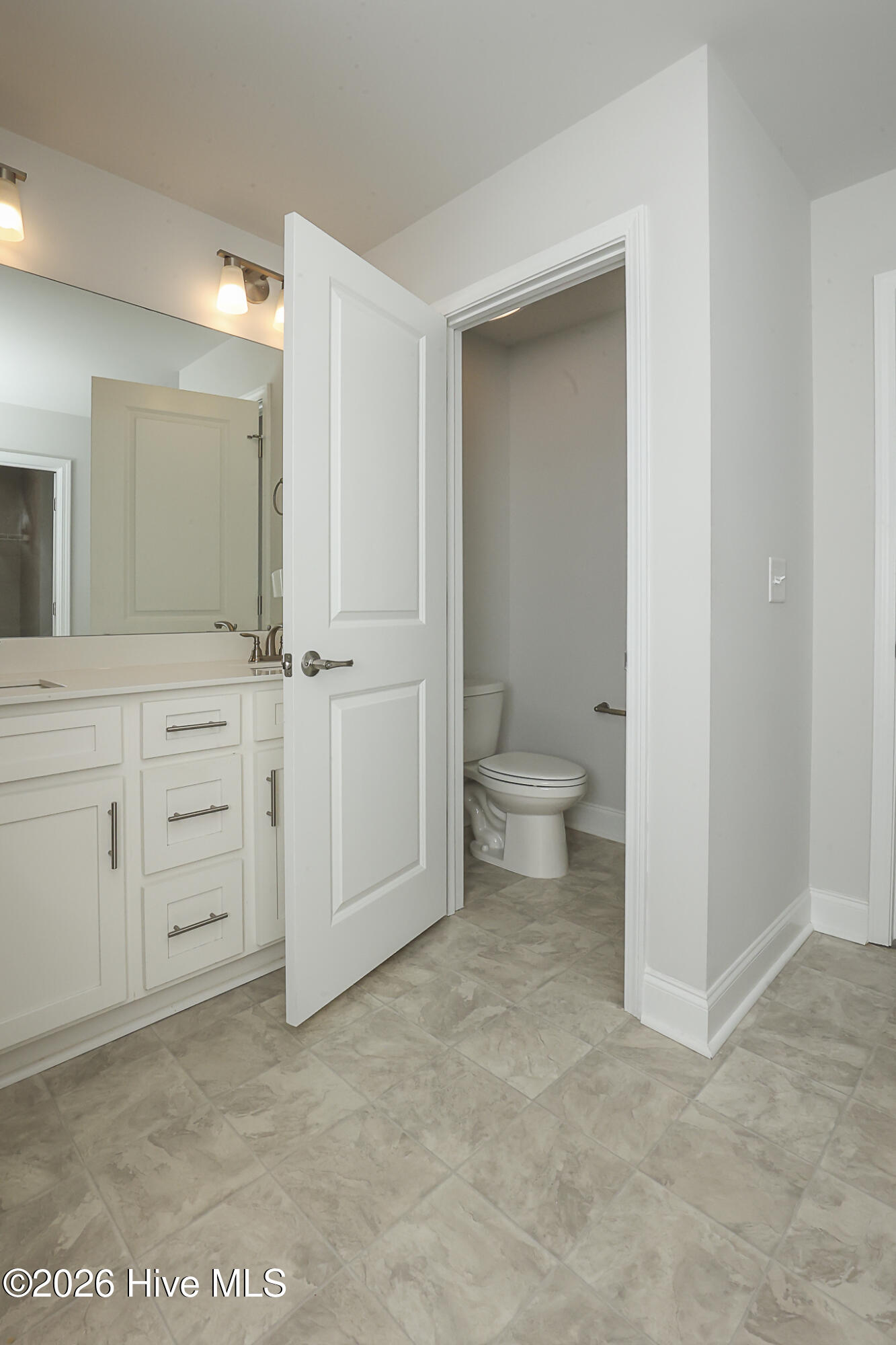 761 Greenwich Place Property Photo 15