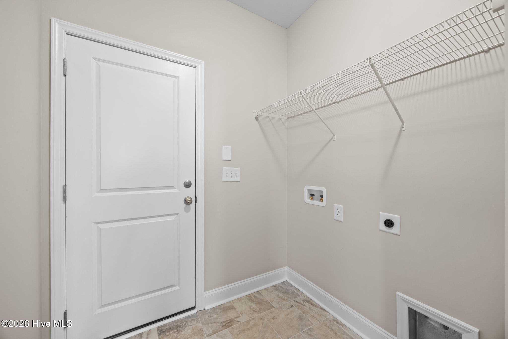 304 Sparrow Court Property Photo 14