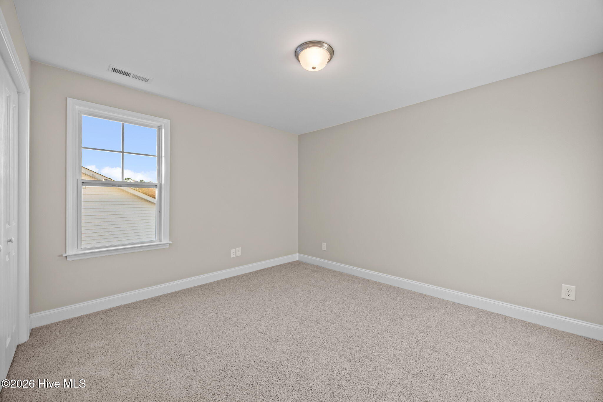 304 Sparrow Court Property Photo 25