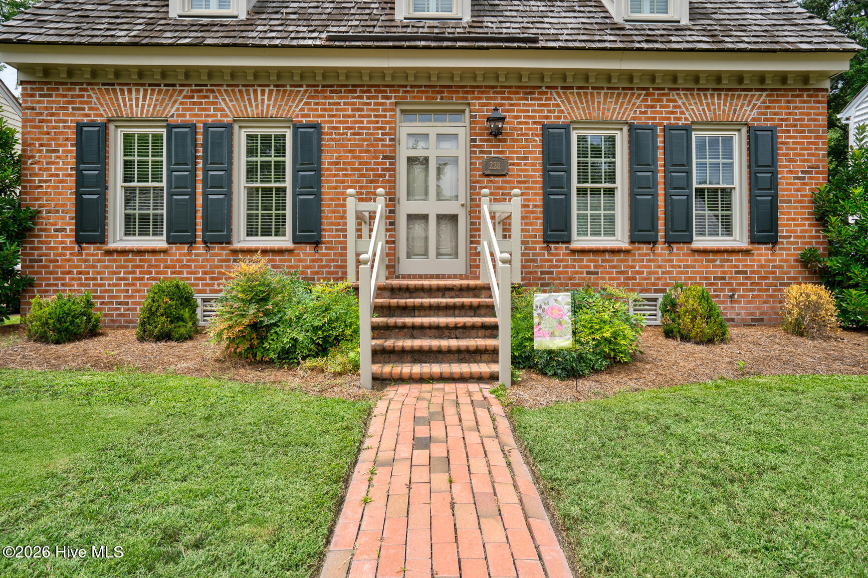 228 Old Colony Way Property Photo 4