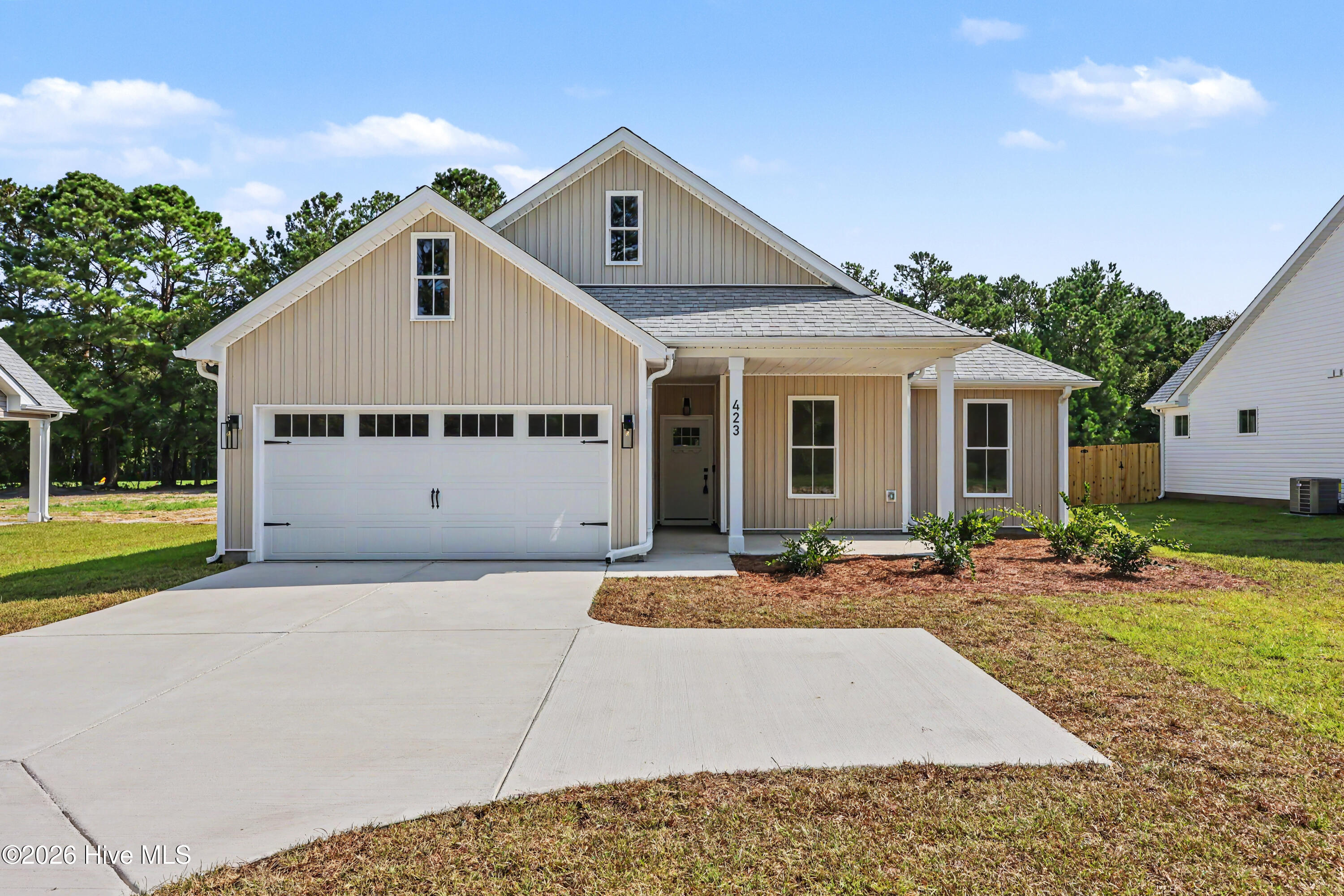423 Morris Landing Road Property Photo 1