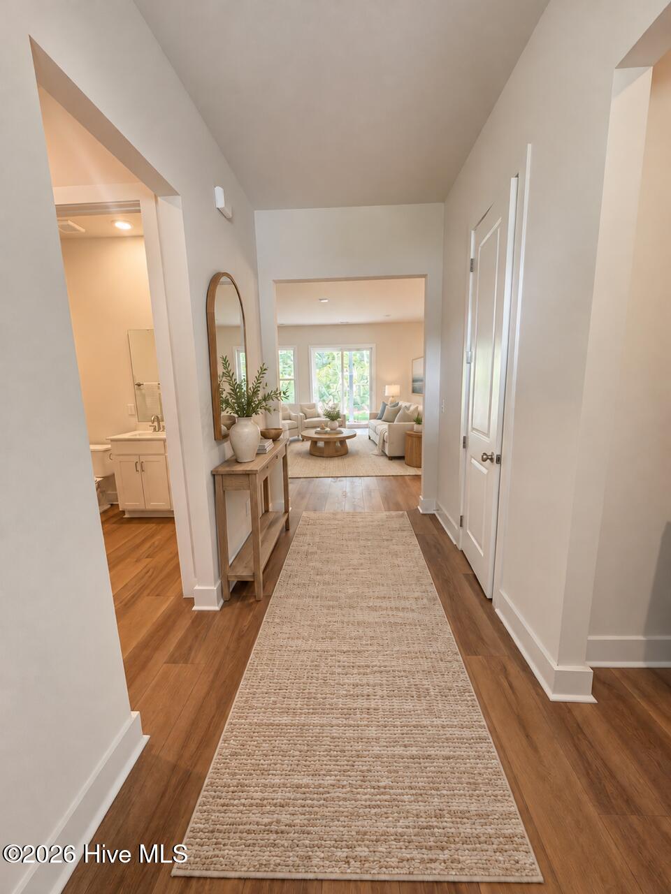 2007 Oakton Drive Property Photo 2