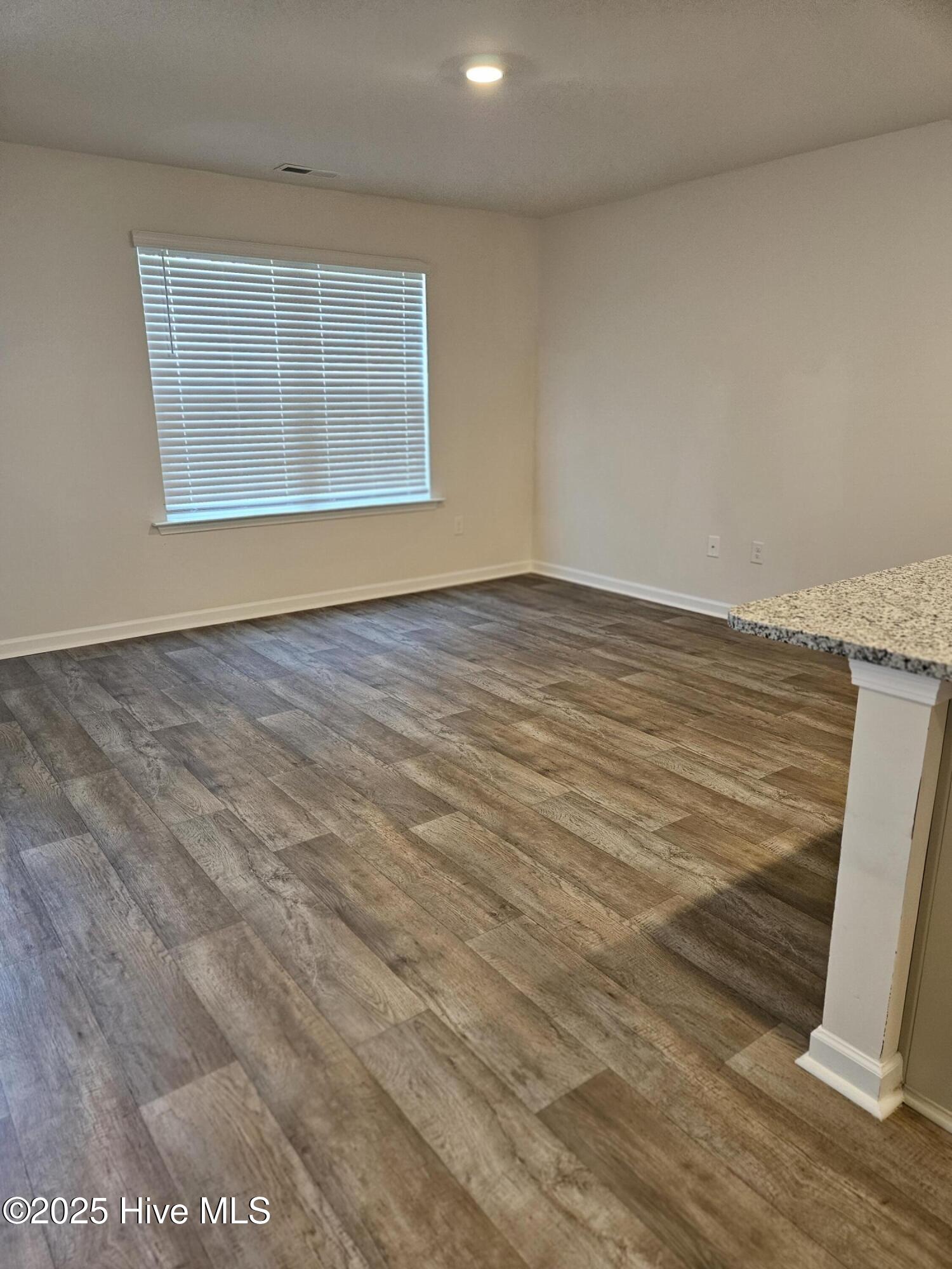 2107 Gracie Lane Property Photo 9