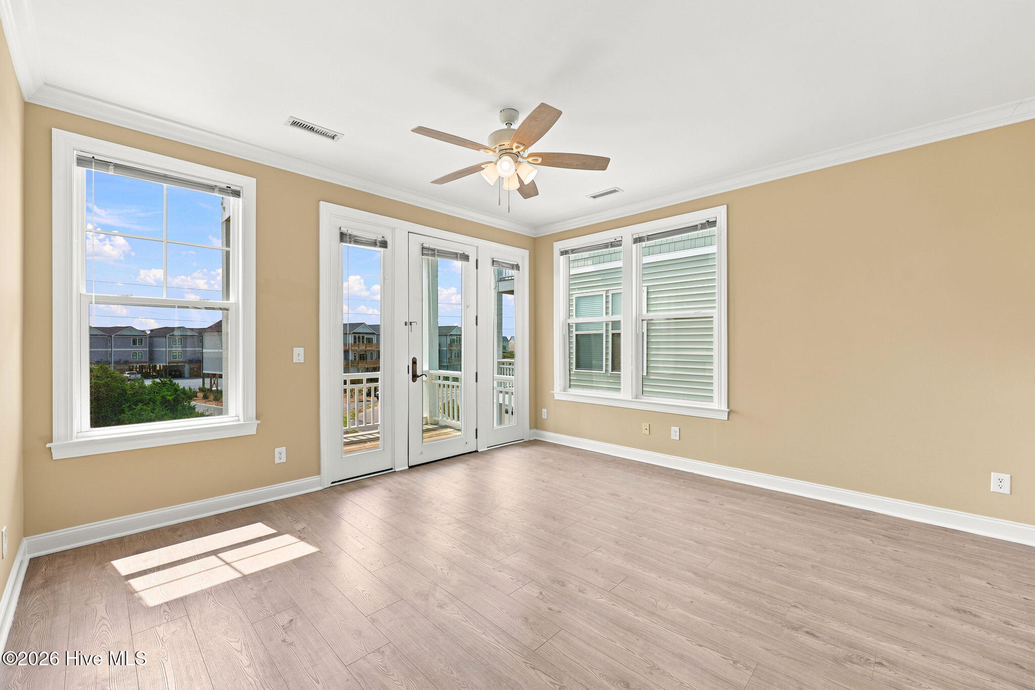 108 Egret Landing Court B Property Photo 5