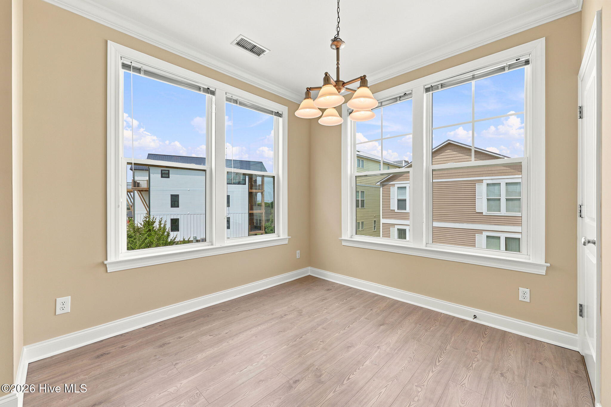 108 Egret Landing Court B Property Photo 16