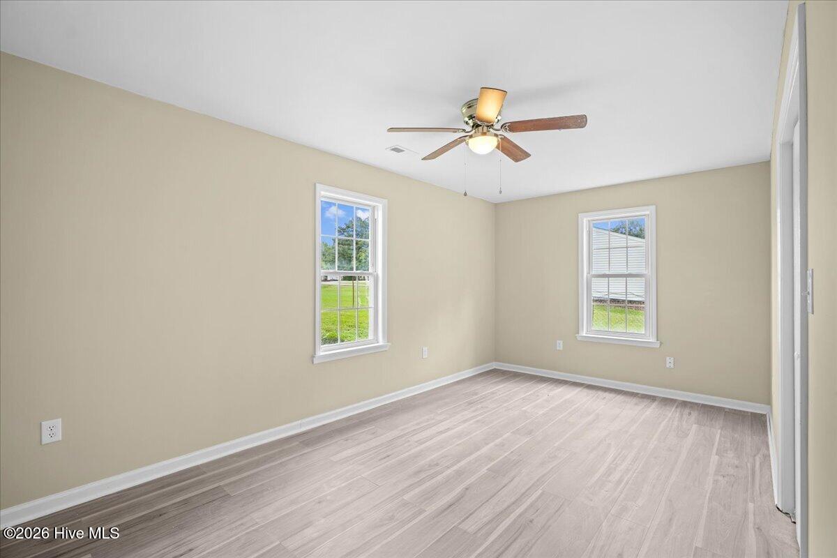 204 Wanda Drive Property Photo 18