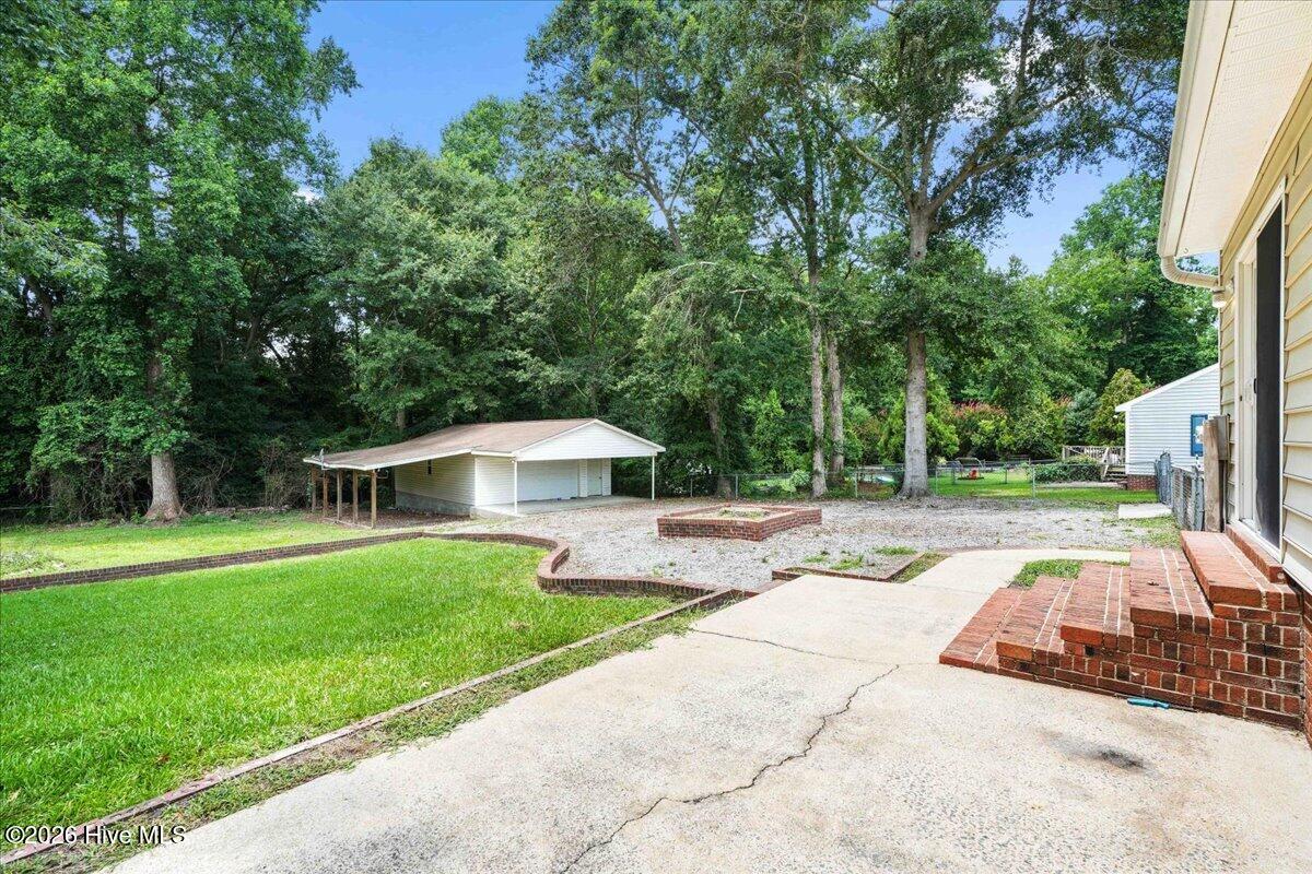 204 Wanda Drive Property Photo 27
