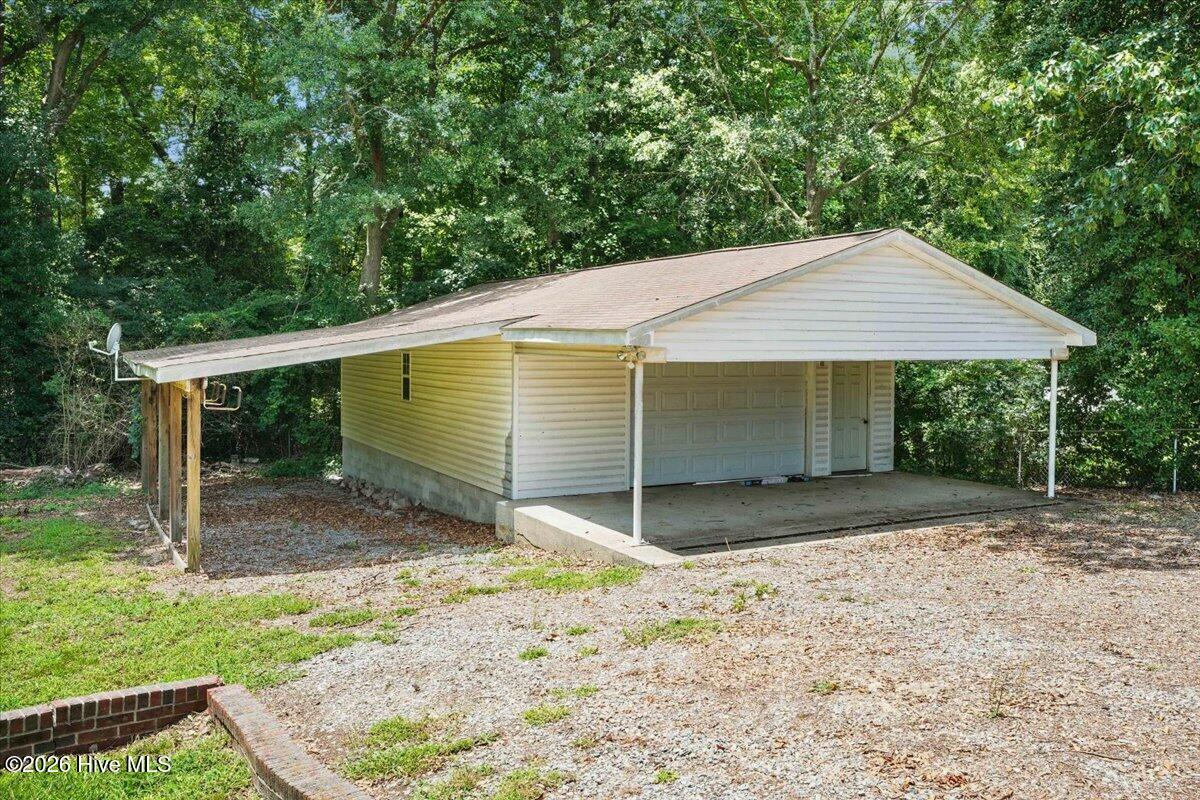 204 Wanda Drive Property Photo 30
