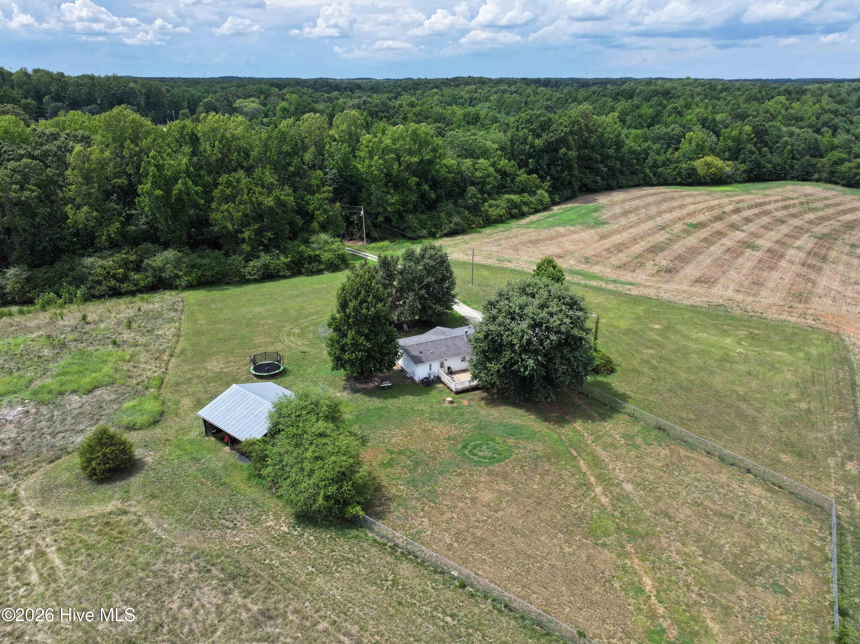 1309 Lora Ann Drive Property Photo 4