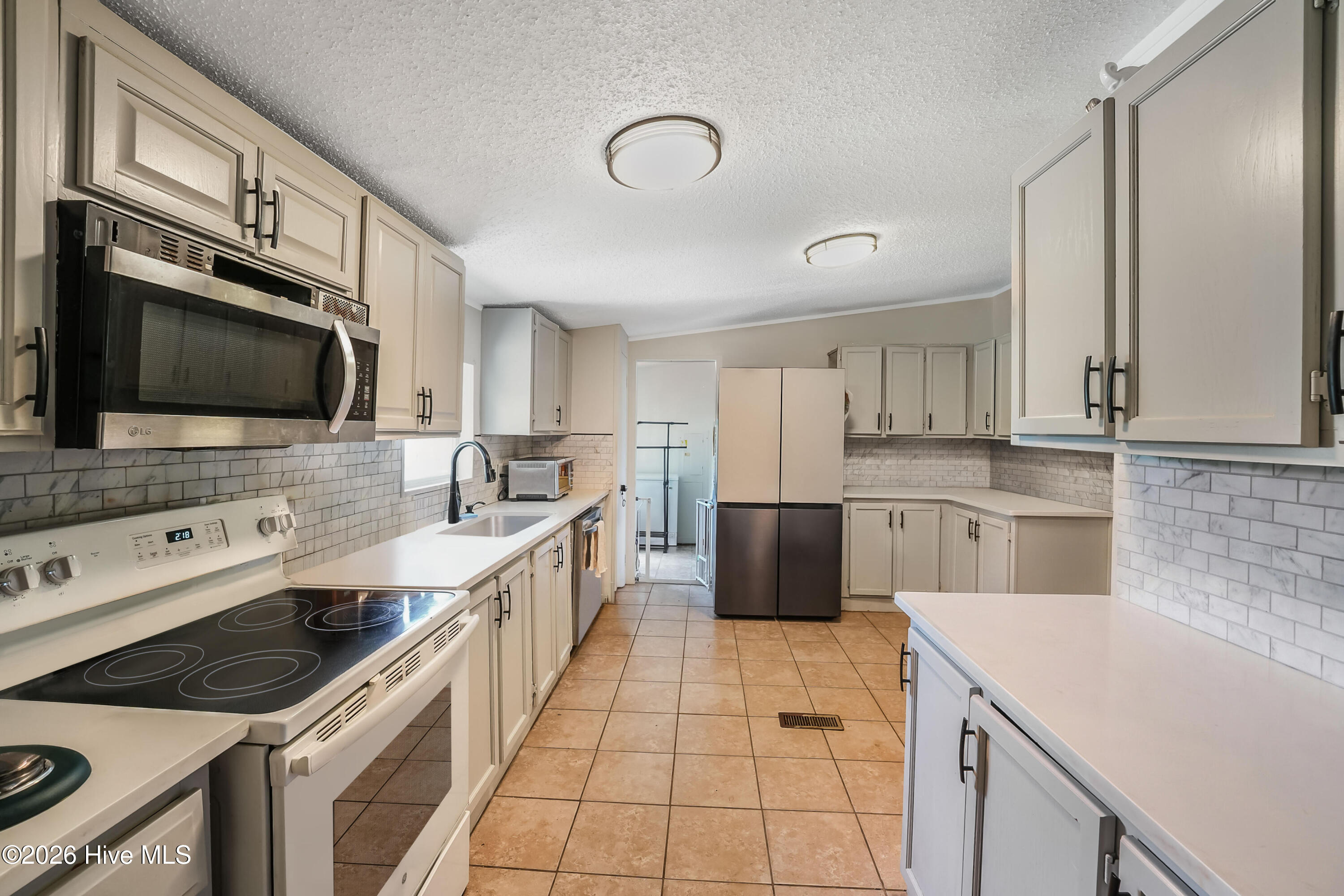 1309 Lora Ann Drive Property Photo 8