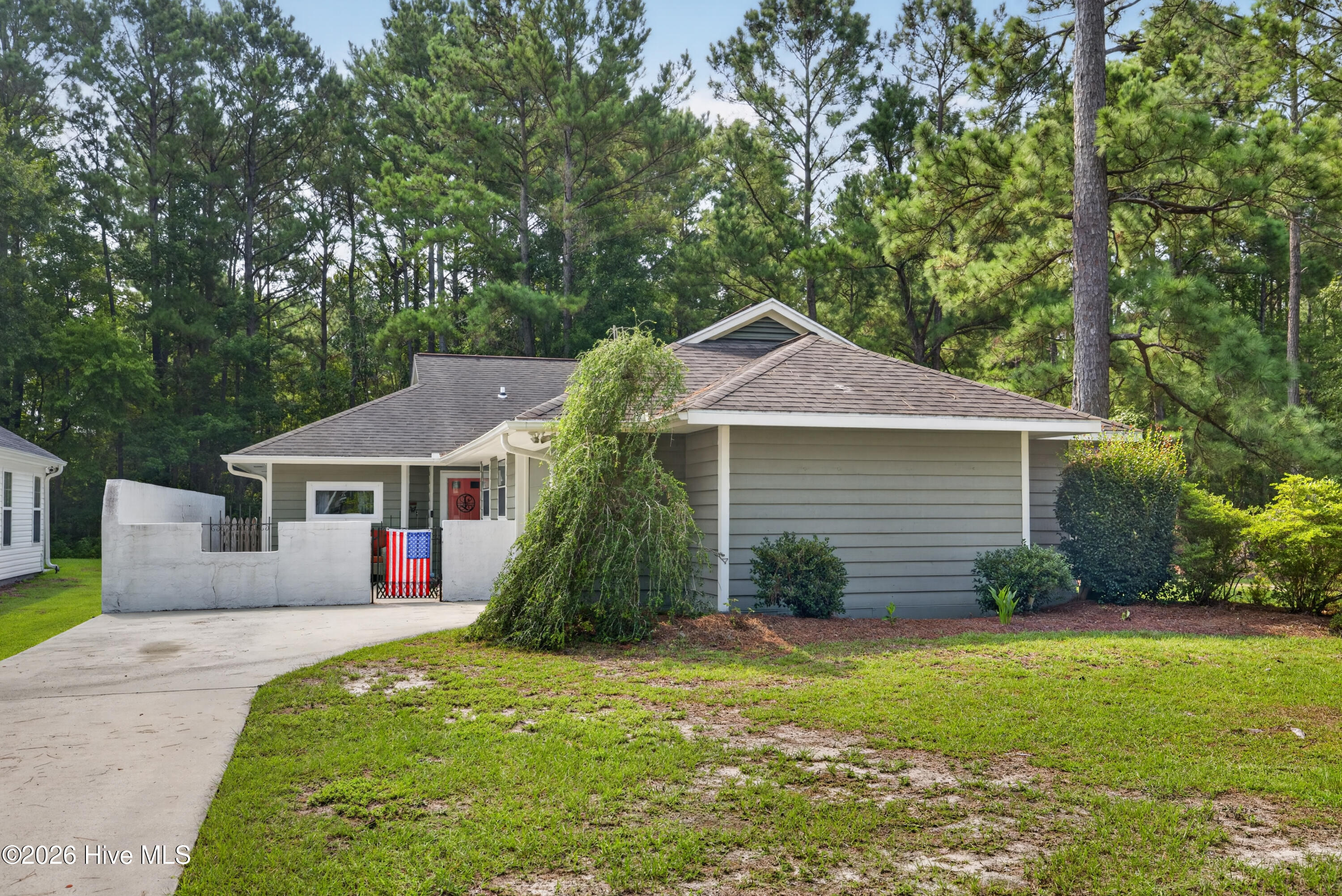 128 Red Bird Lane Property Photo 1