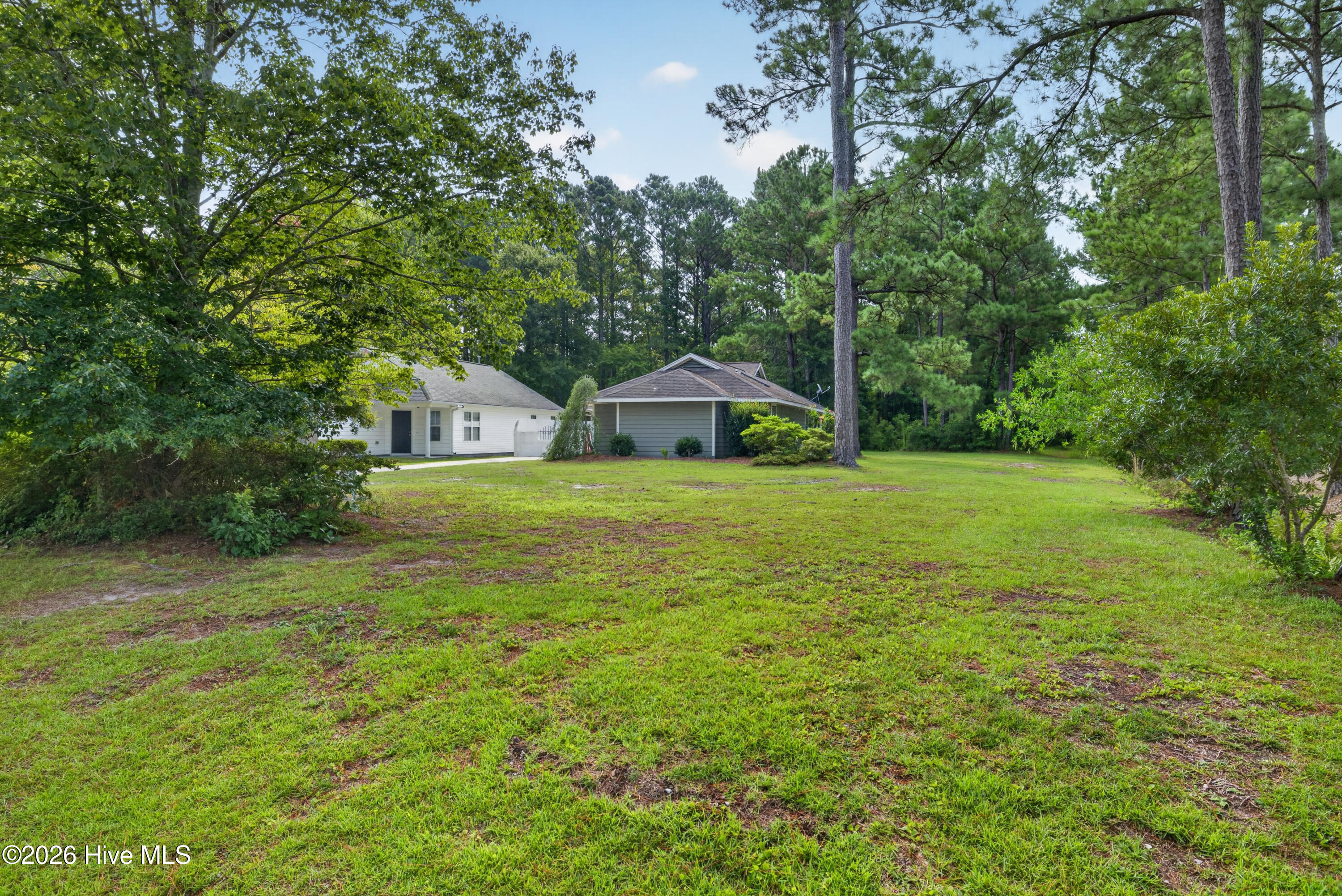 128 Red Bird Lane Property Photo 3