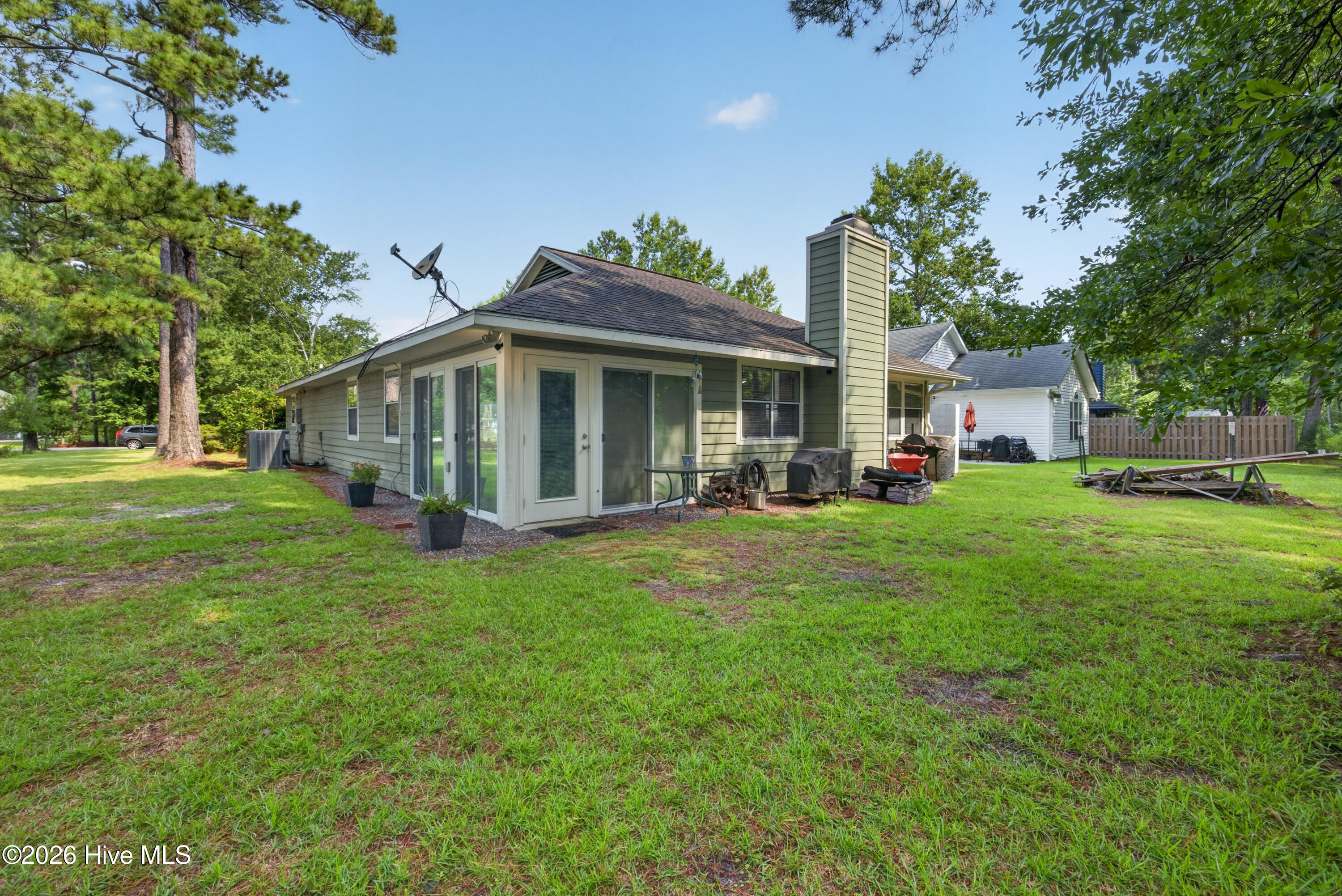 128 Red Bird Lane Property Photo 8