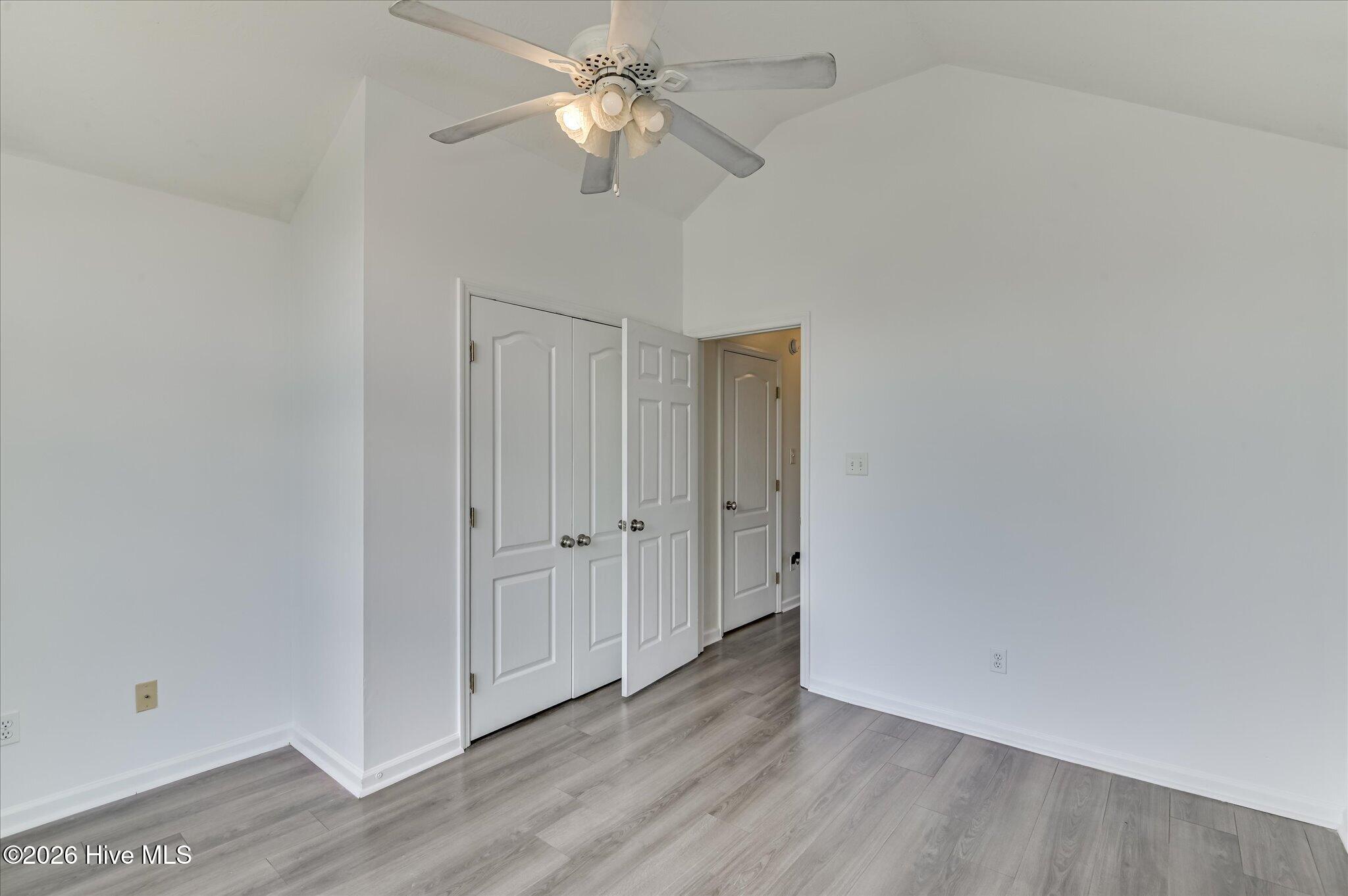 1828 Heathers Way Property Photo 30