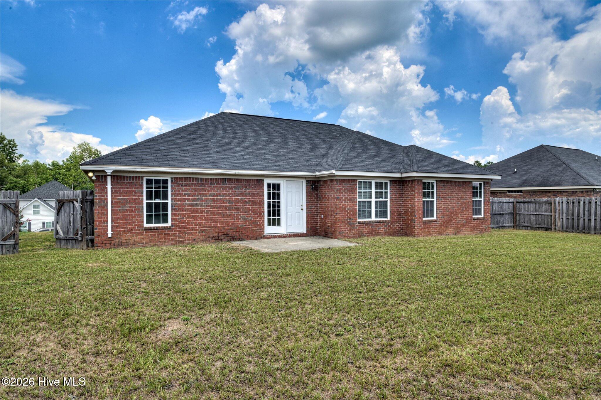 1828 Heathers Way Property Photo 34